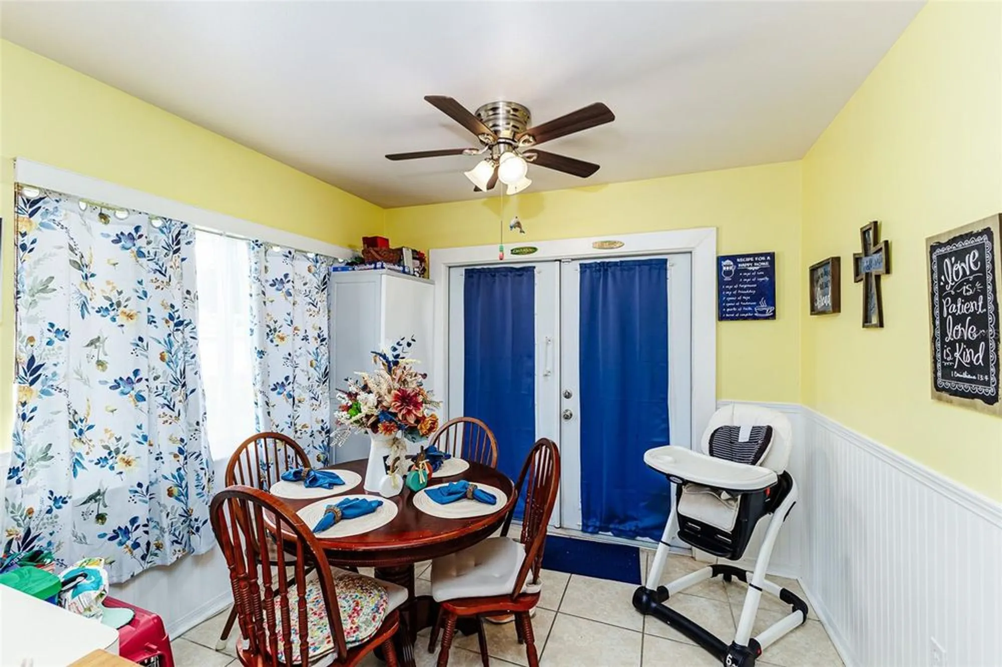 Property Slideshow image 6 of 29 | 1836 prairie dunes cir, Lakeland, FL, 33810