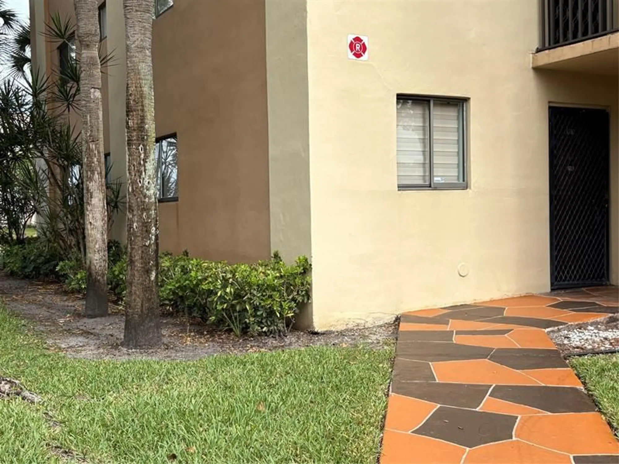 Property Slideshow image 18 of 20 | 7322 ashmont cir # 7322, Tamarac, FL, 33321