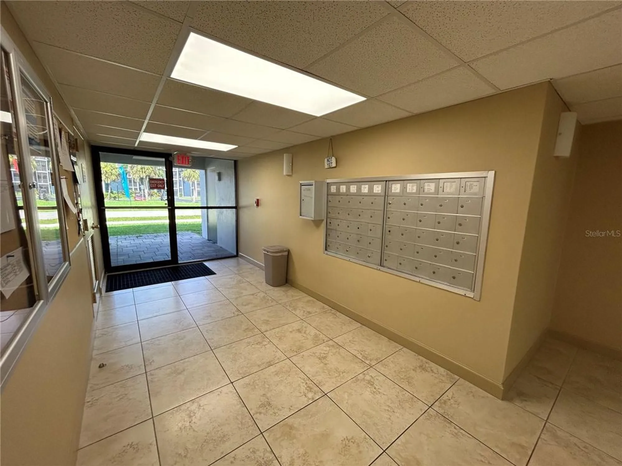 Property Slideshow image 37 of 61 | 2300 aaron st apt 215, Port Charlotte, FL, 33952