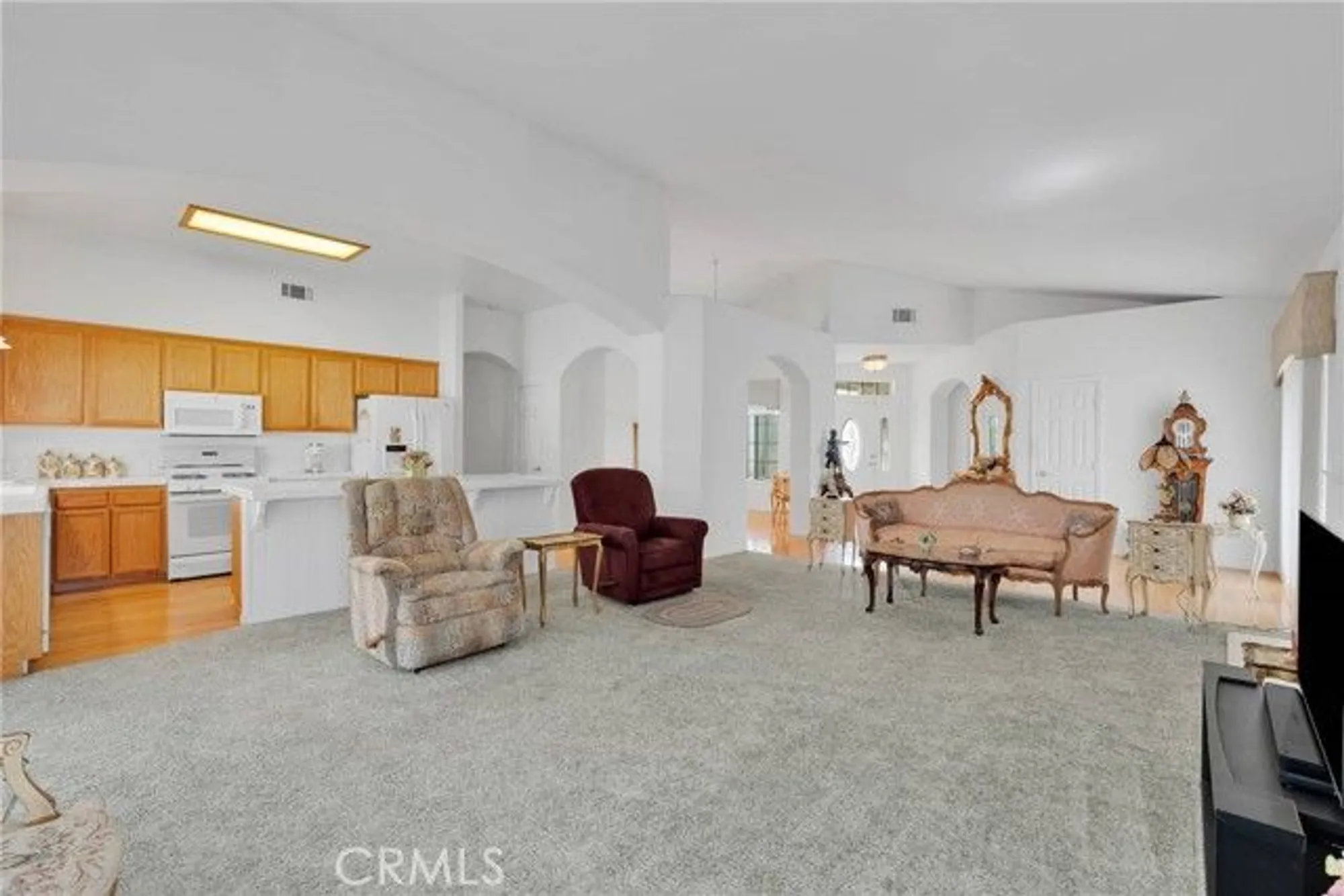 Property Slideshow image 11 of 54 | 19559 northstar ct, Apple Valley, CA, 92308