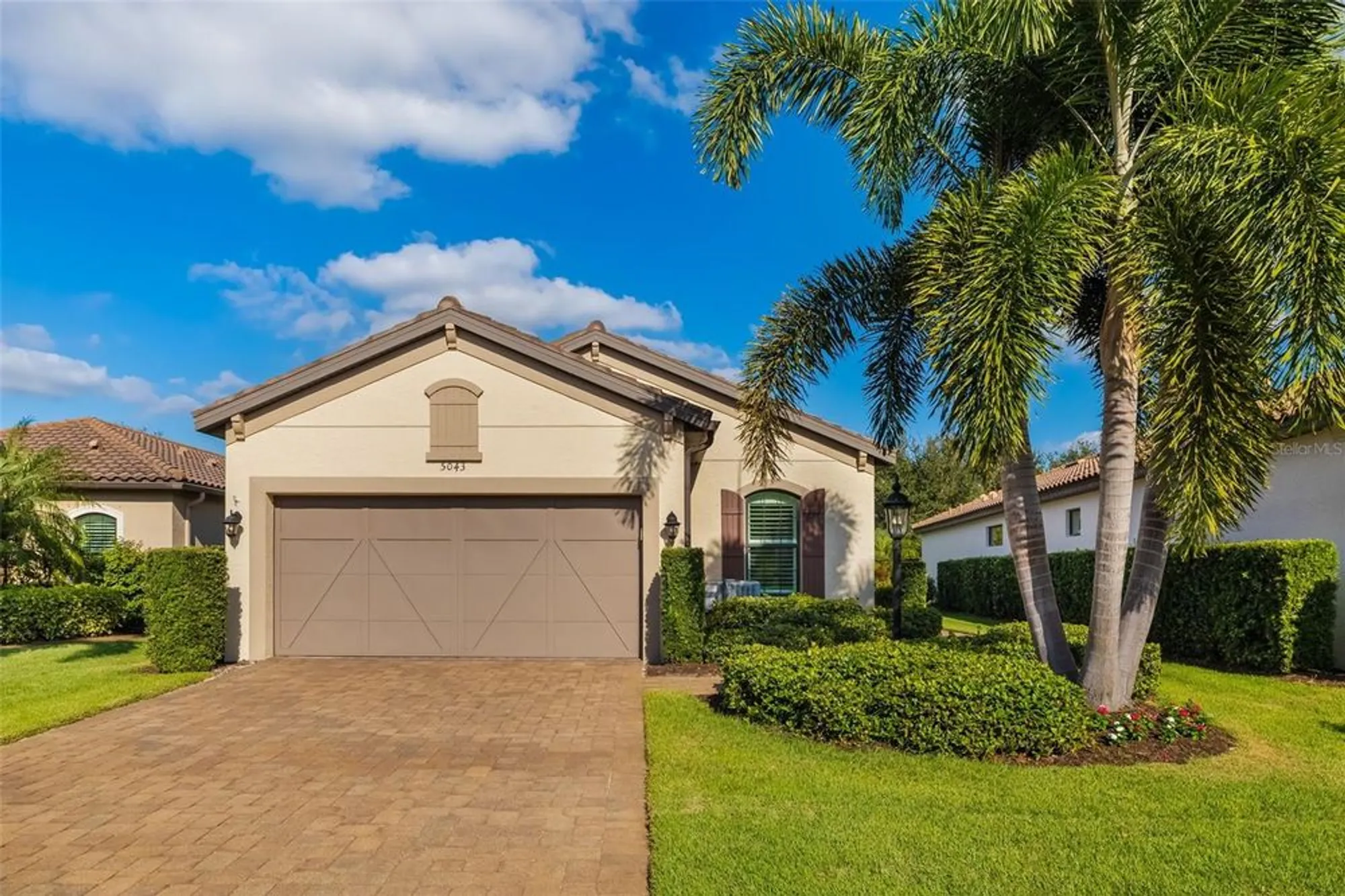 Property Slideshow image 1 of 55 | 5043 serata dr, Bradenton, FL, 34211