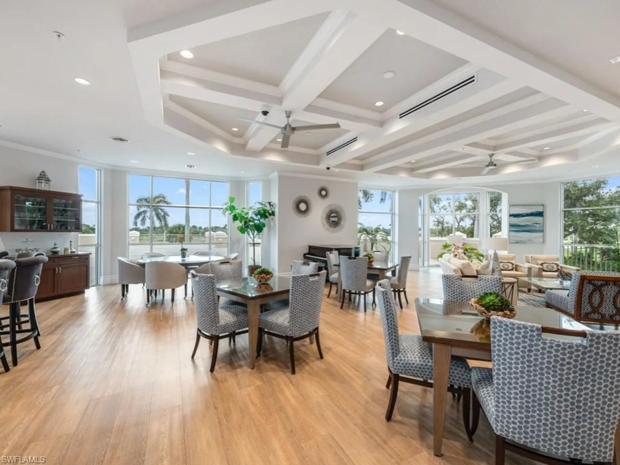 Property Slideshow image 37 of 46 | 4811 island pond ct 705, Bonita Springs, FL, 34134