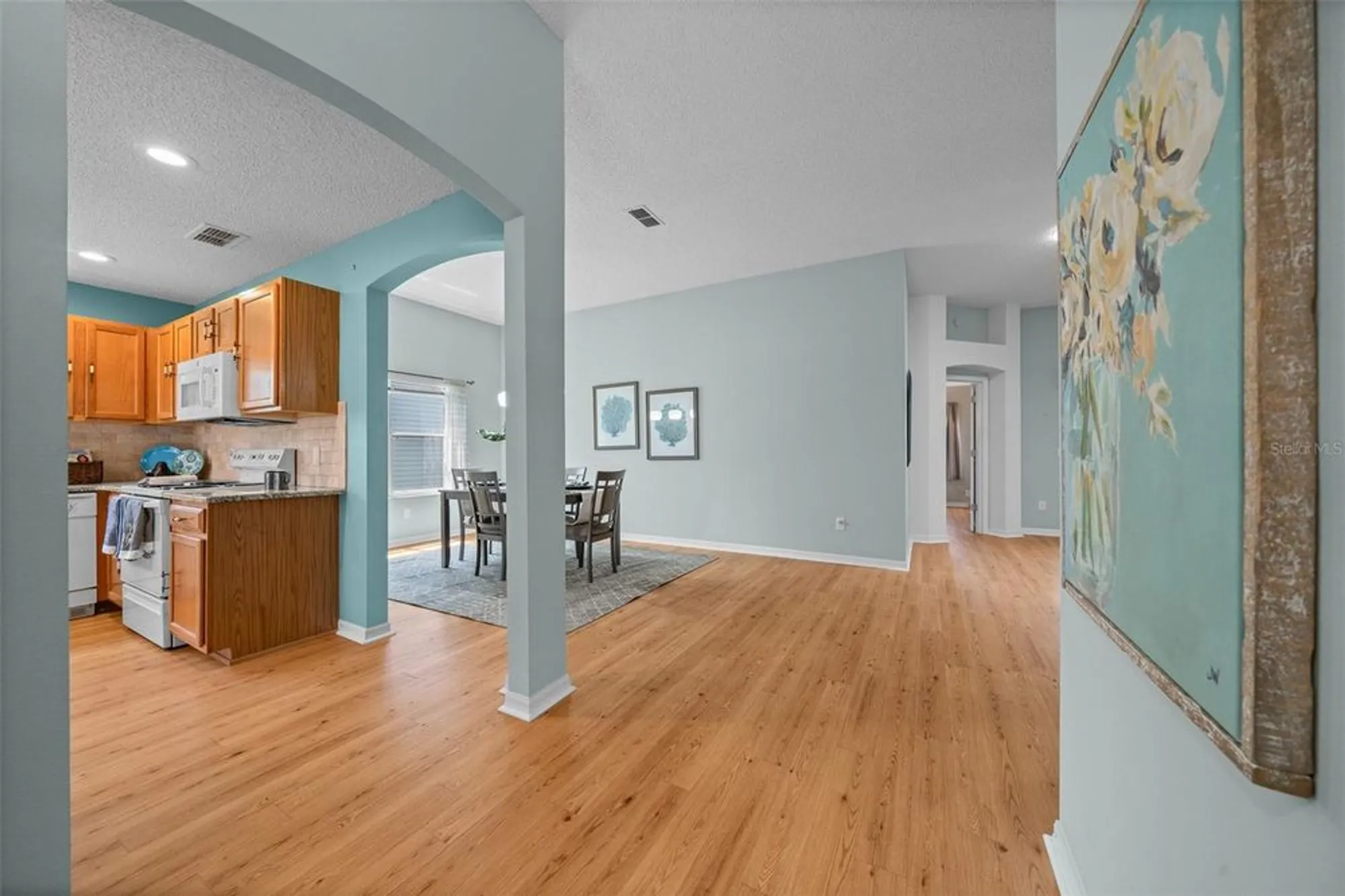 Property Slideshow image 4 of 47 | 710 antonia ln, The Villages, FL, 32159