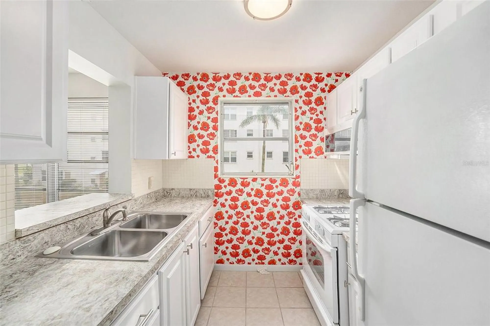 Property Slideshow image 12 of 37 | 5623 80th st n unit 211, St Petersburg, FL, 33709