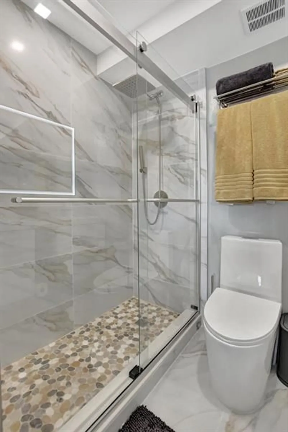 Property Slideshow image 34 of 43 | 3107 cambridge e unit e, Deerfield Beach, FL, 33442