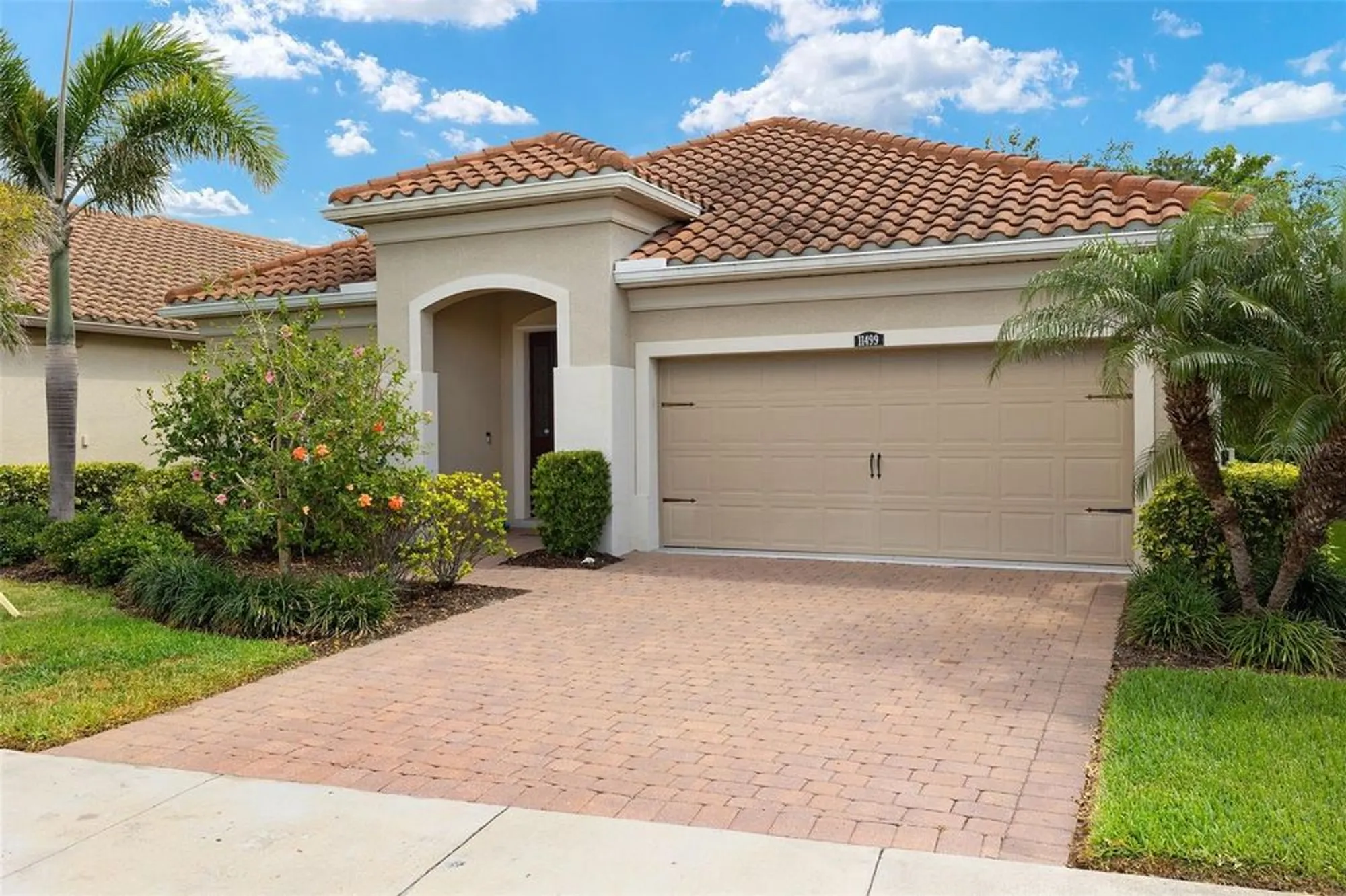 Property Slideshow image 2 of 45 | 11499 renaissance blvd, Venice, FL, 34293