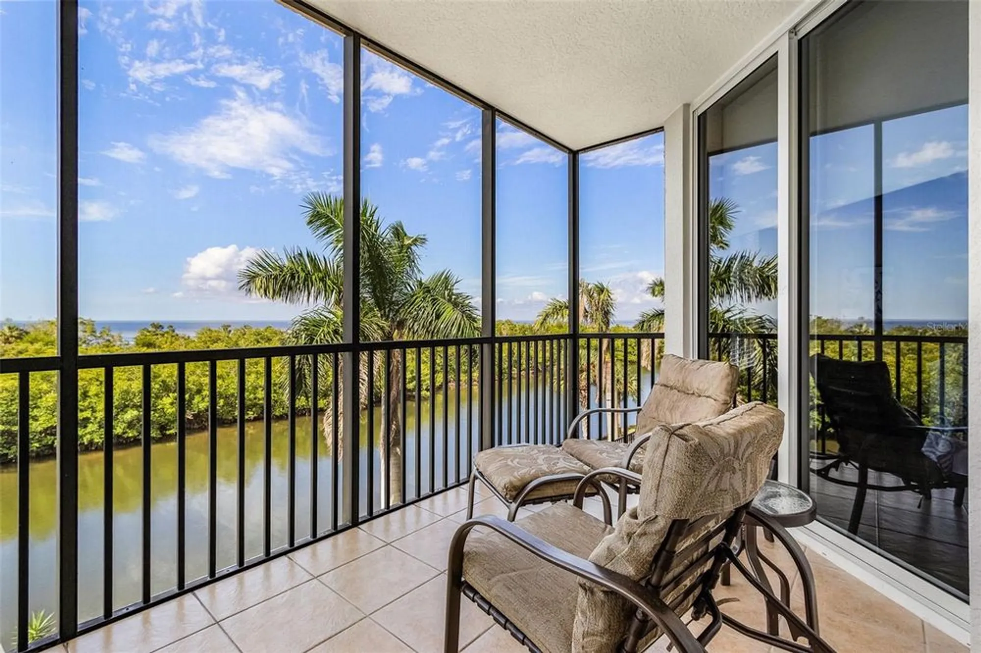 Property Slideshow image 25 of 54 | 3329 sunset key cir 203, Punta Gorda, FL, 33955
