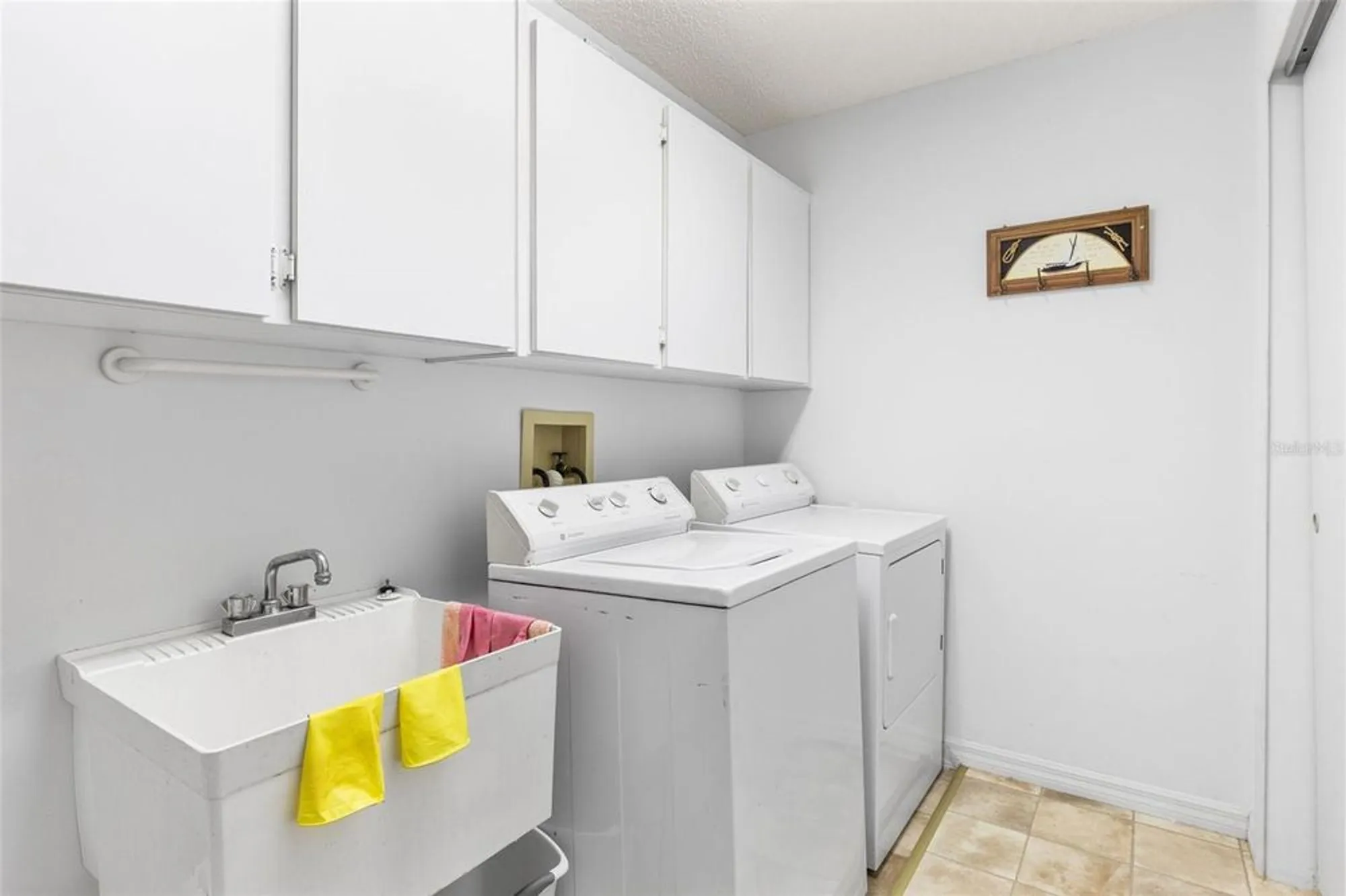 Property Slideshow image 10 of 28 | 5606 laver st, Leesburg, FL, 34748