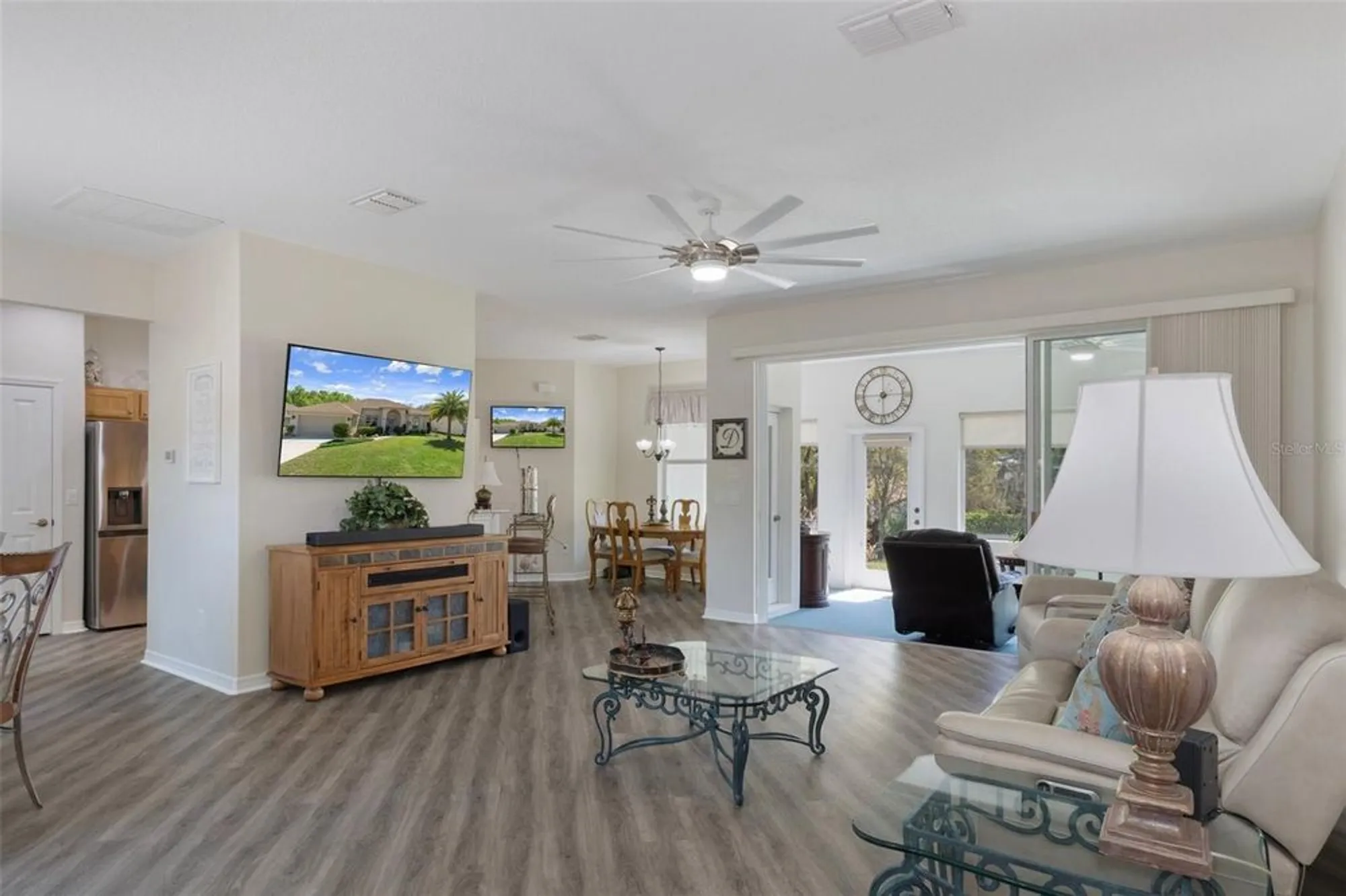 Property Slideshow image 6 of 48 | 374 w cobblestone loop, Hernando, FL, 34442