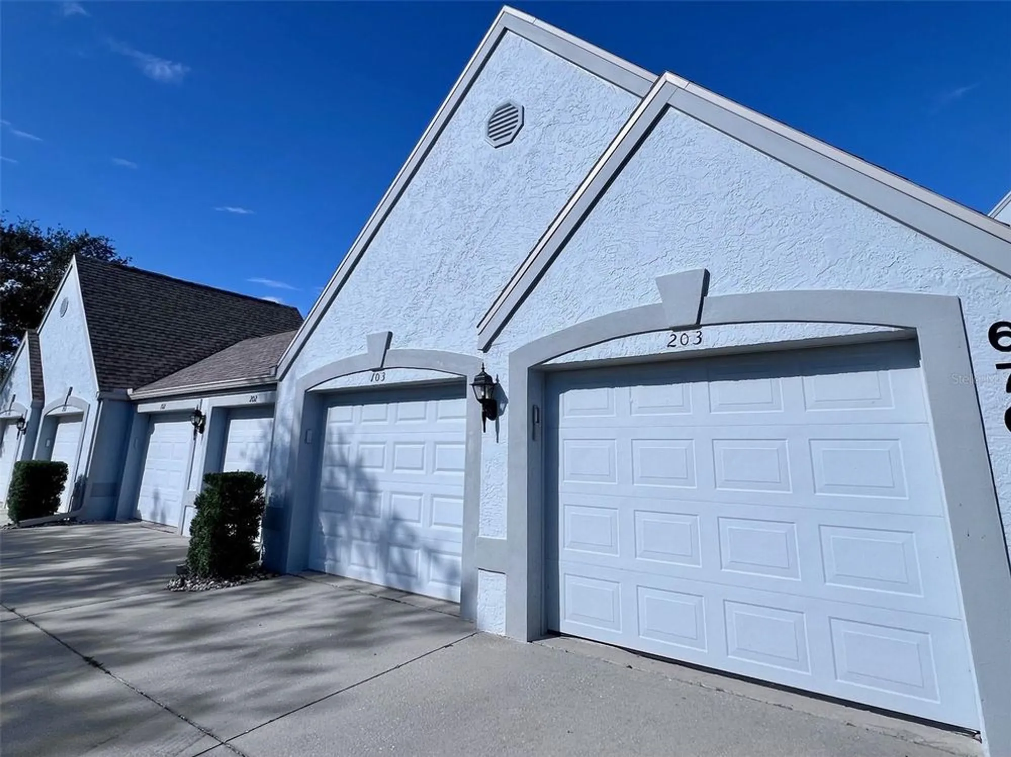 Property Slideshow image 4 of 71 | 6707 stone river rd apt 203, Bradenton, FL, 34203