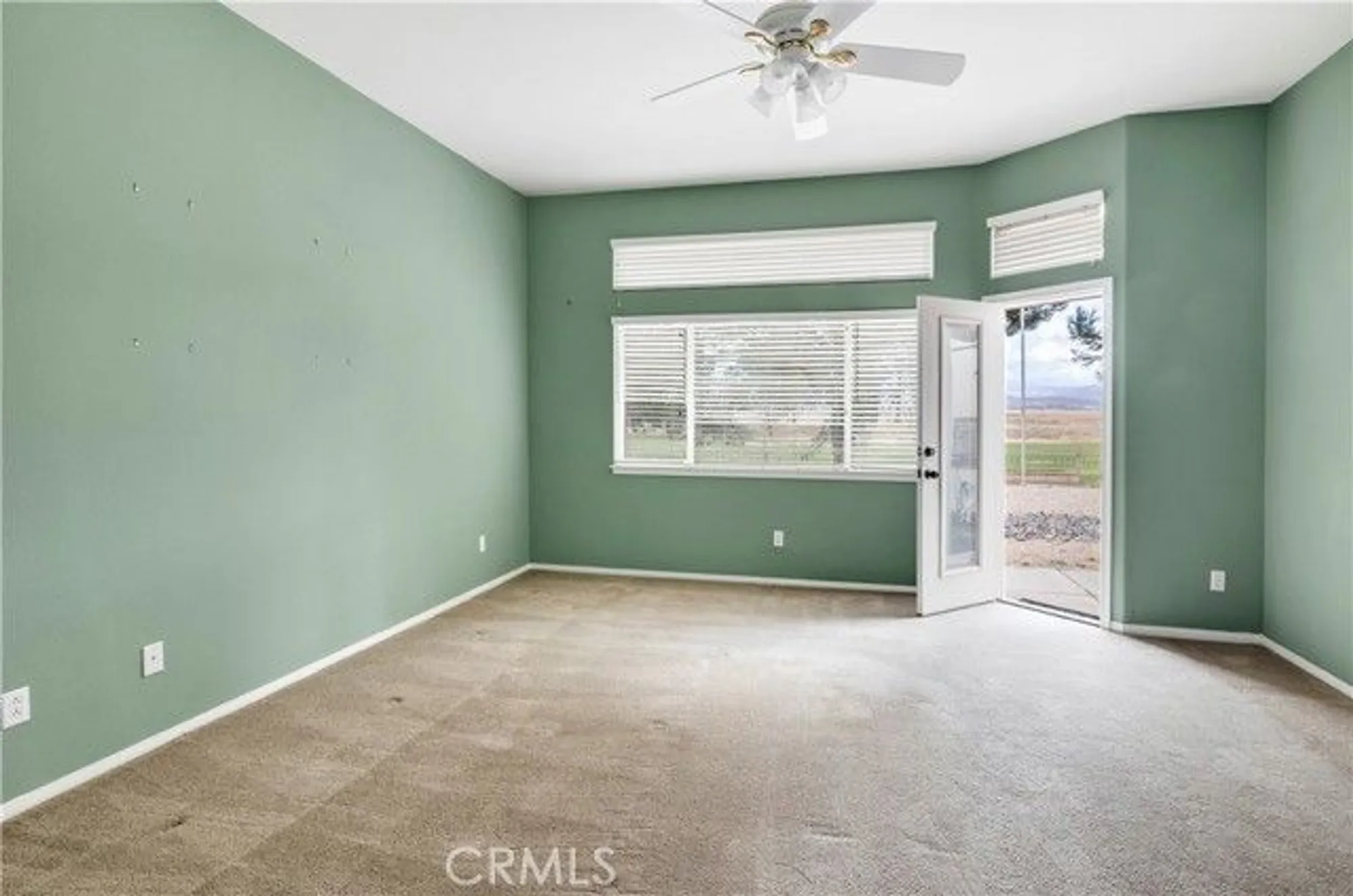 Property Slideshow image 27 of 45 | 1730 almond tree st, Hemet, CA, 92545