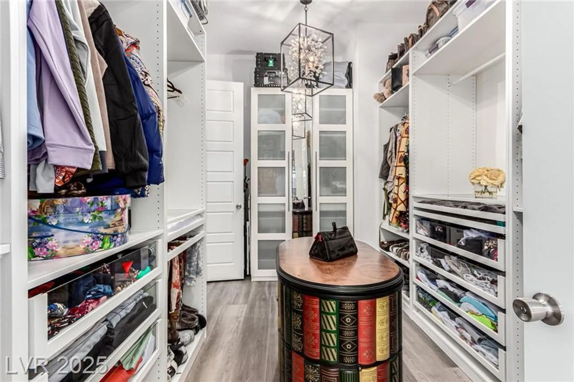 Property Slideshow image 20 of 43 | 685 sunray park st, Henderson, NV, 89011