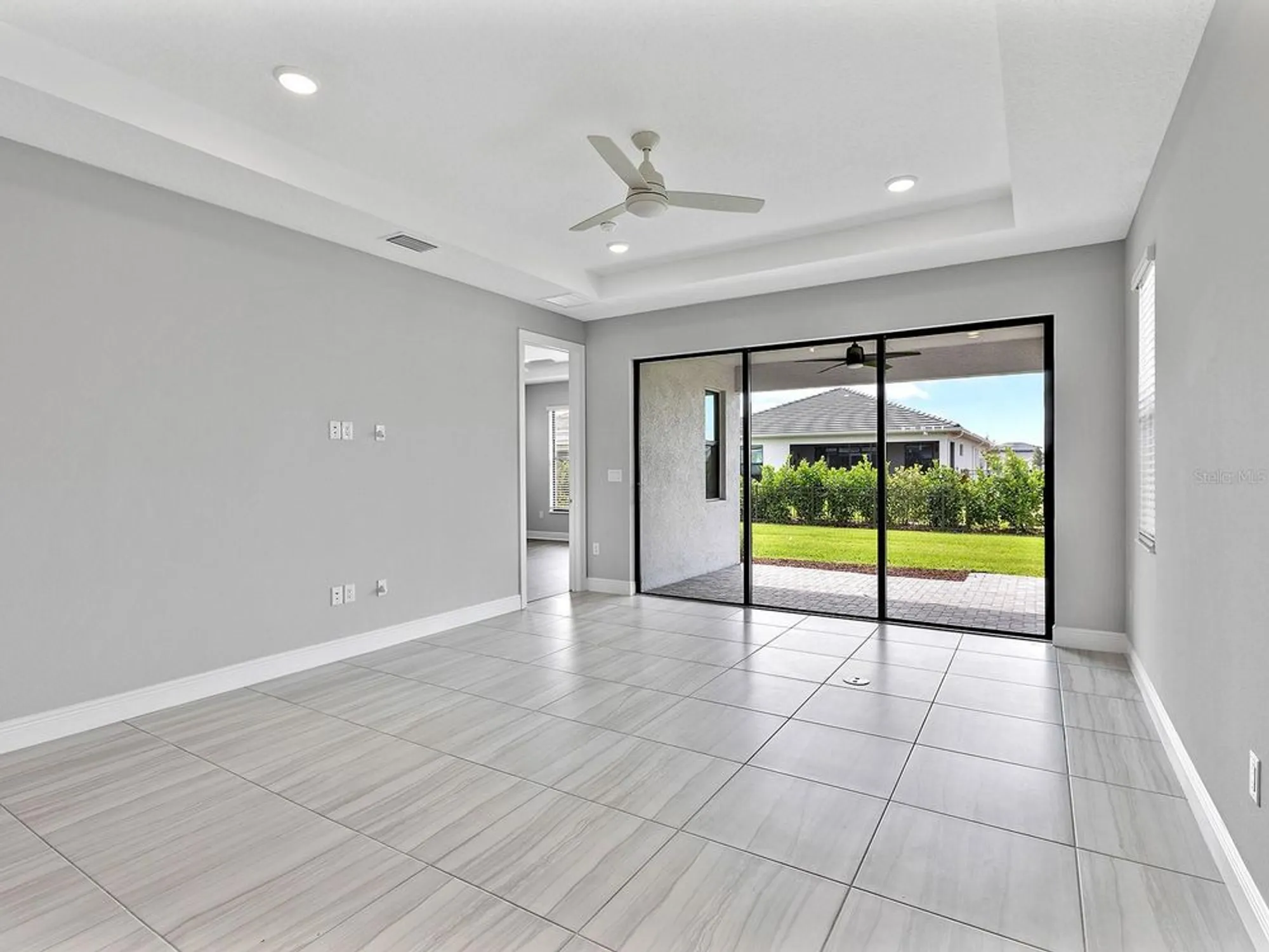 Property Slideshow image 5 of 57 | 4927 carova way, Bradenton, FL, 34211