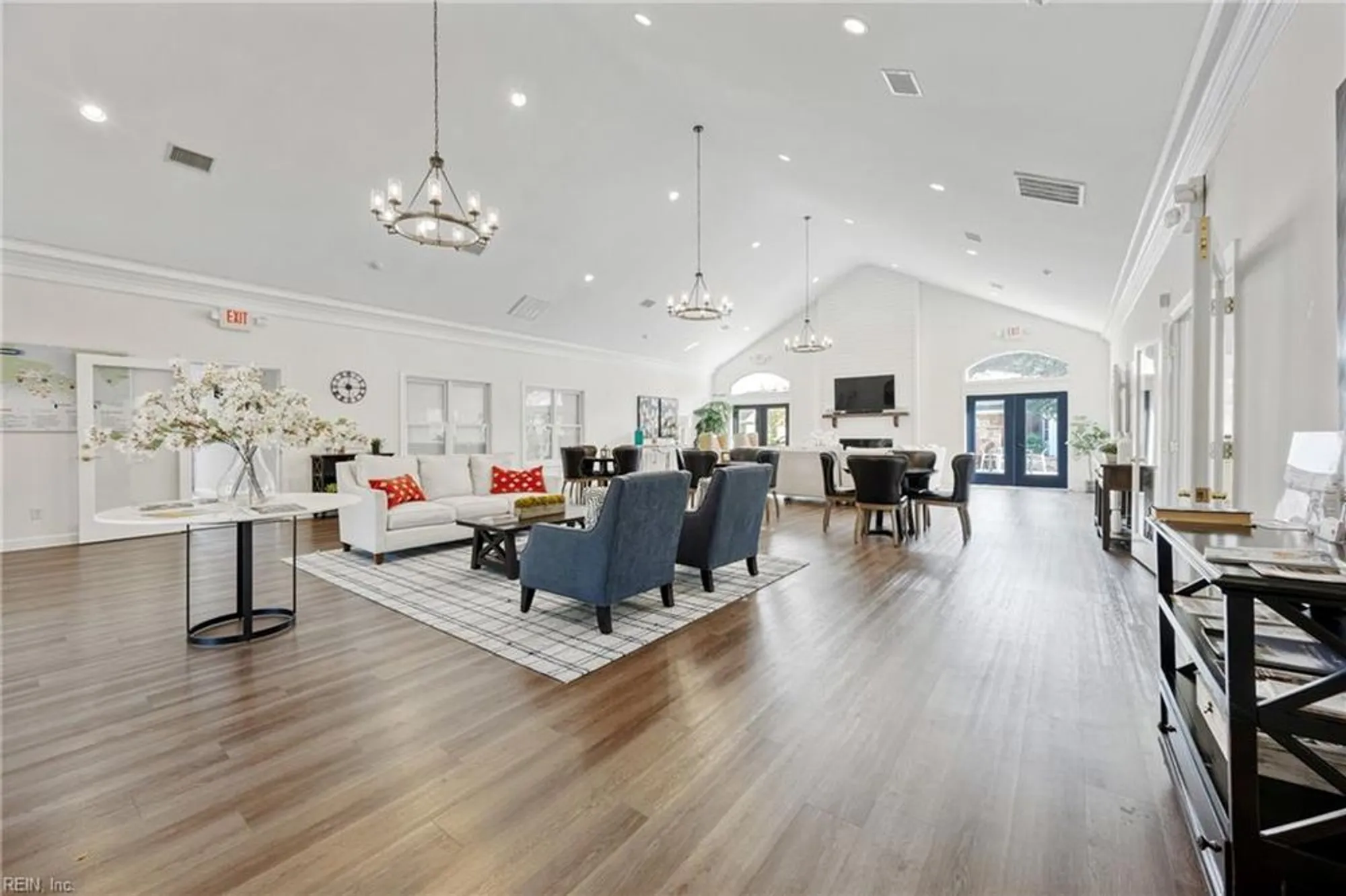 Property Slideshow image 43 of 47 | 204 cathedral st, Smithfield, VA, 23430