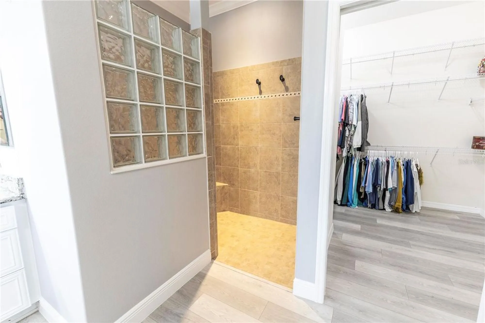 Property Slideshow image 23 of 42 | 3976 ironwood ln, The Villages, FL, 32163