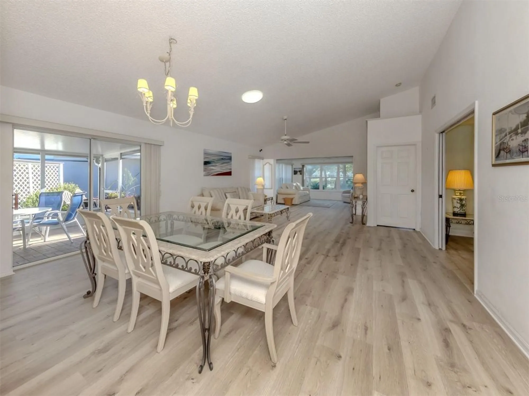Property Slideshow image 16 of 83 | 503 clubside cir 47, Venice, FL, 34293
