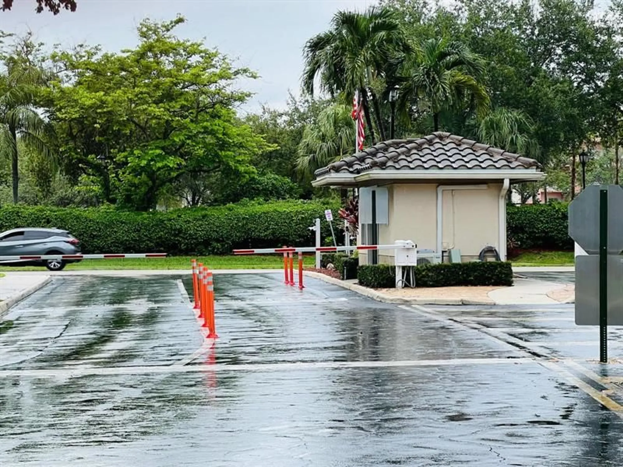 Property Slideshow image 14 of 14 | 9511 weldon cir g 306, Tamarac, FL, 33321