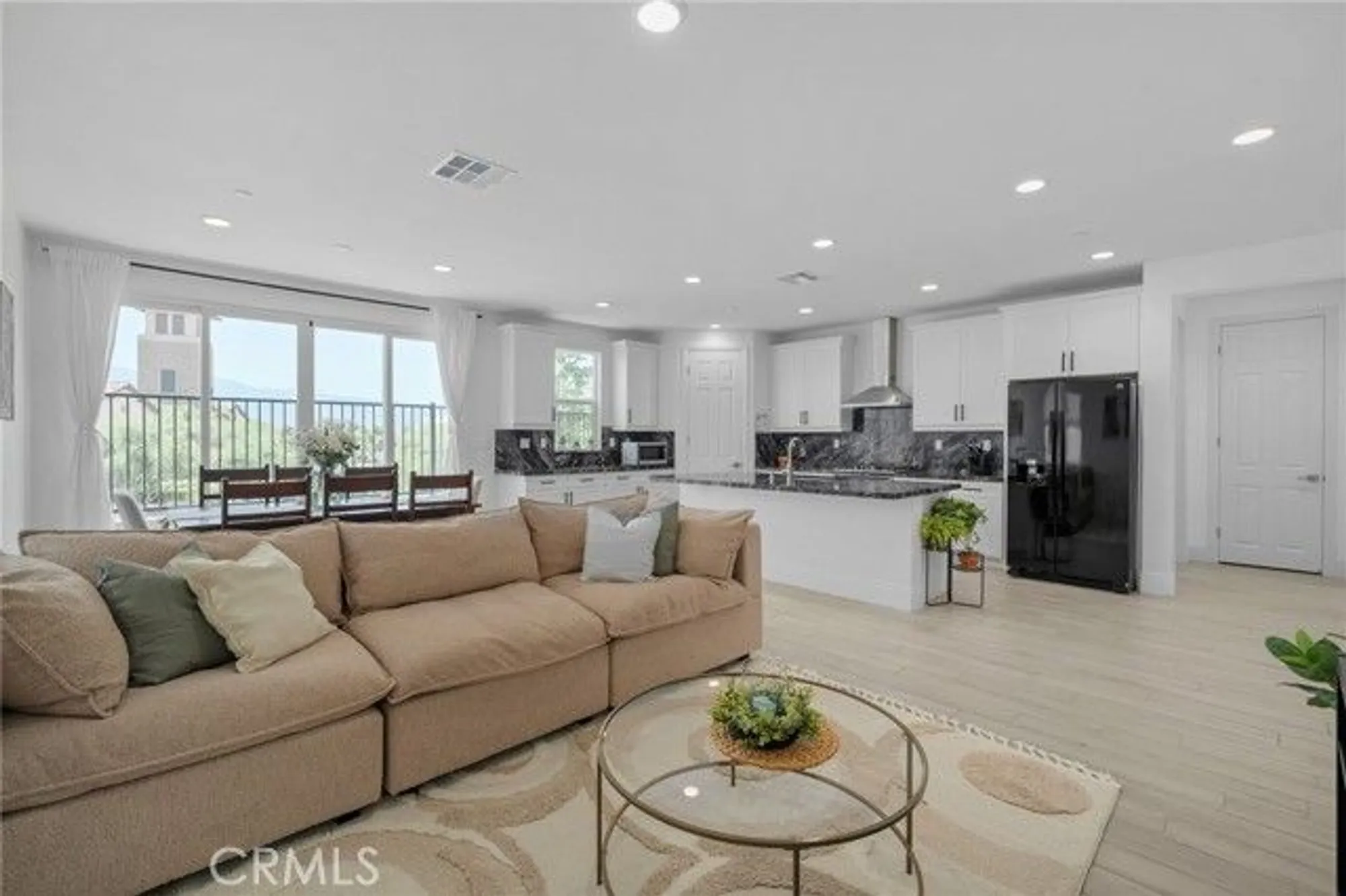 Property Slideshow image 14 of 39 | 24205 selwood dr, Corona, CA, 92883