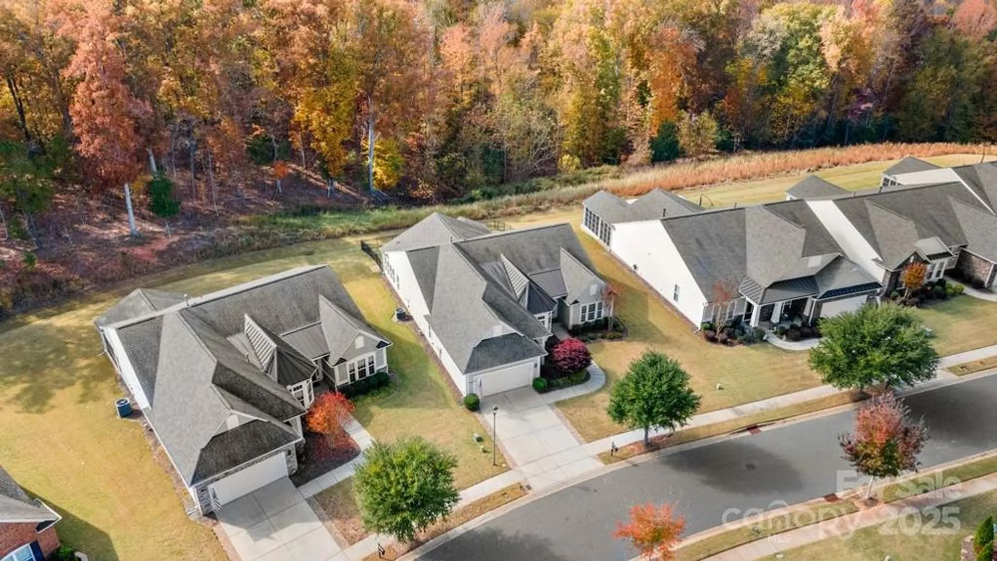 Property Slideshow image 29 of 45 | 2071 bronze leaf dr, Fort Mill, SC, 29707