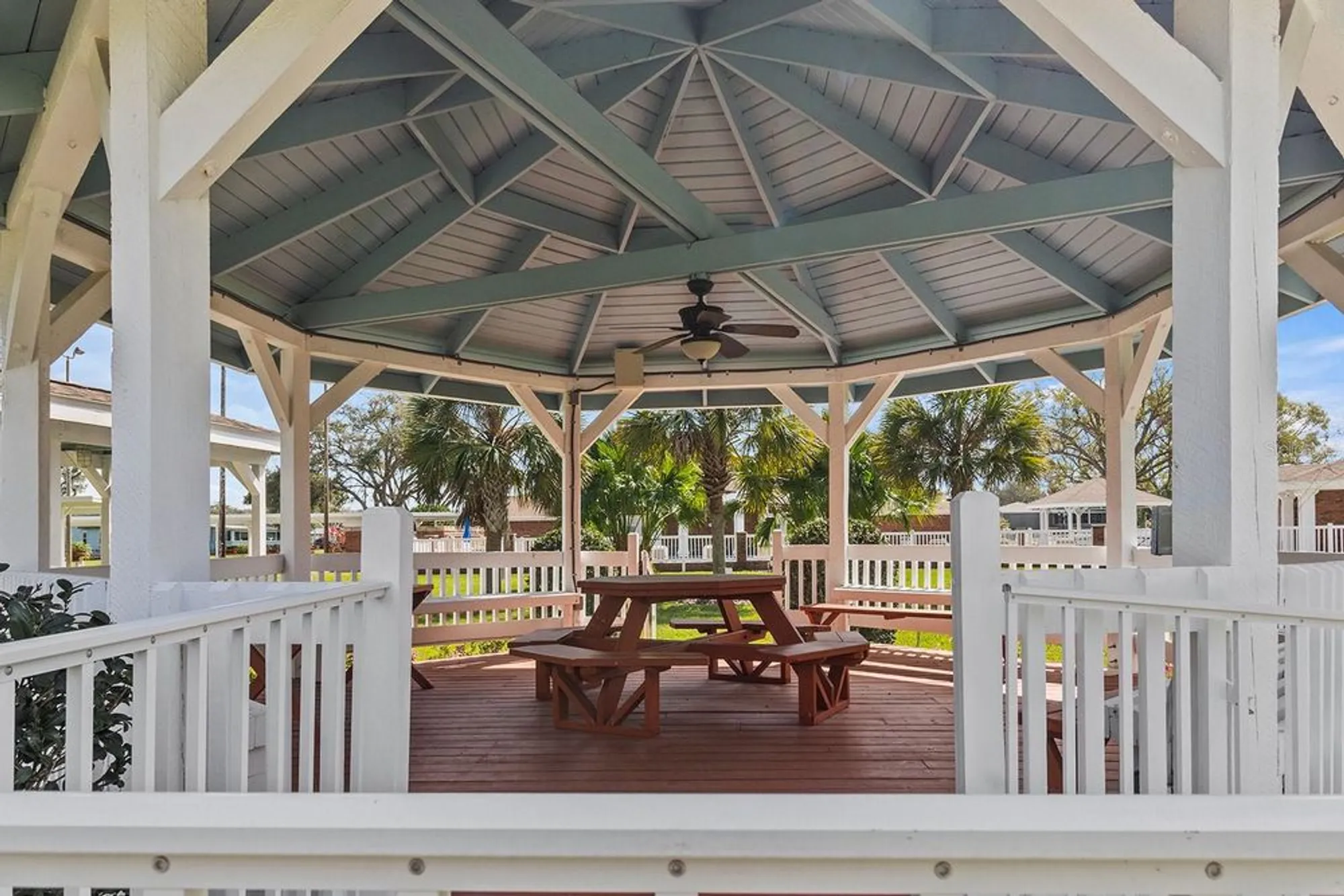 Property Slideshow image 31 of 33 | 4846 colonnades club blvd, Lakeland, FL, 33811