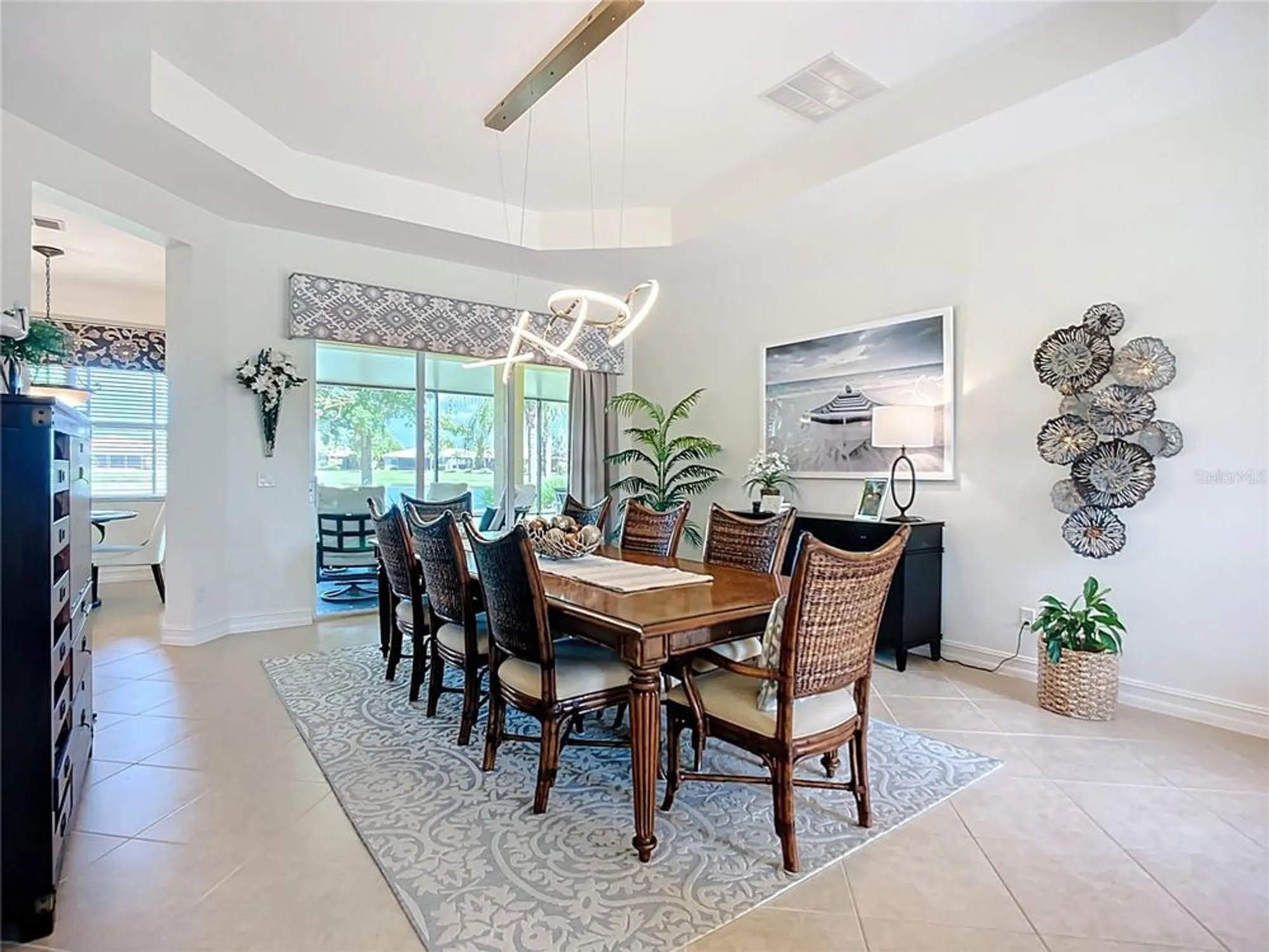 Property Slideshow image 10 of 74 | 16244 diamond bay dr, Wimauma, FL, 33598