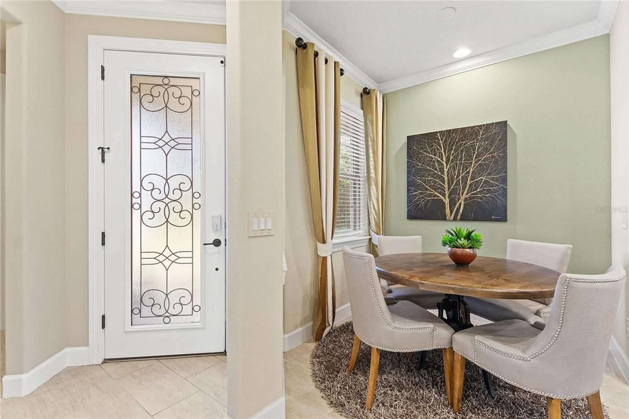 Property Slideshow image 16 of 86 | 513 san sebastian ct, Davenport, FL, 33837