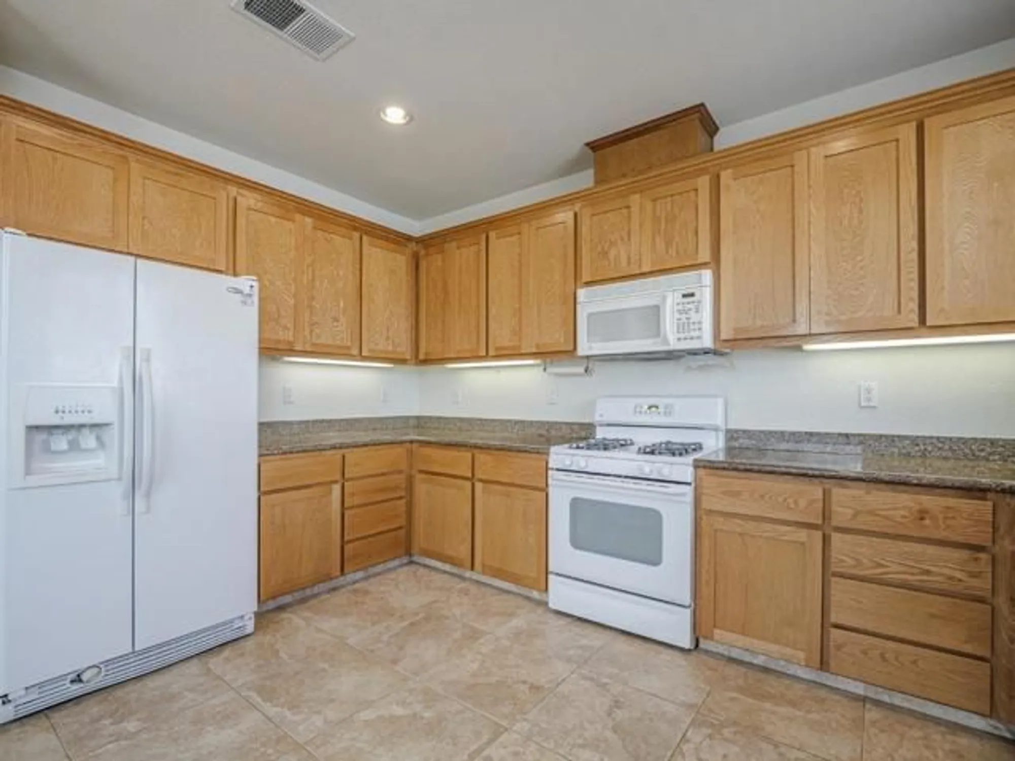 Property Slideshow image 13 of 38 | 443 vivienne dr, Watsonville, CA, 95076