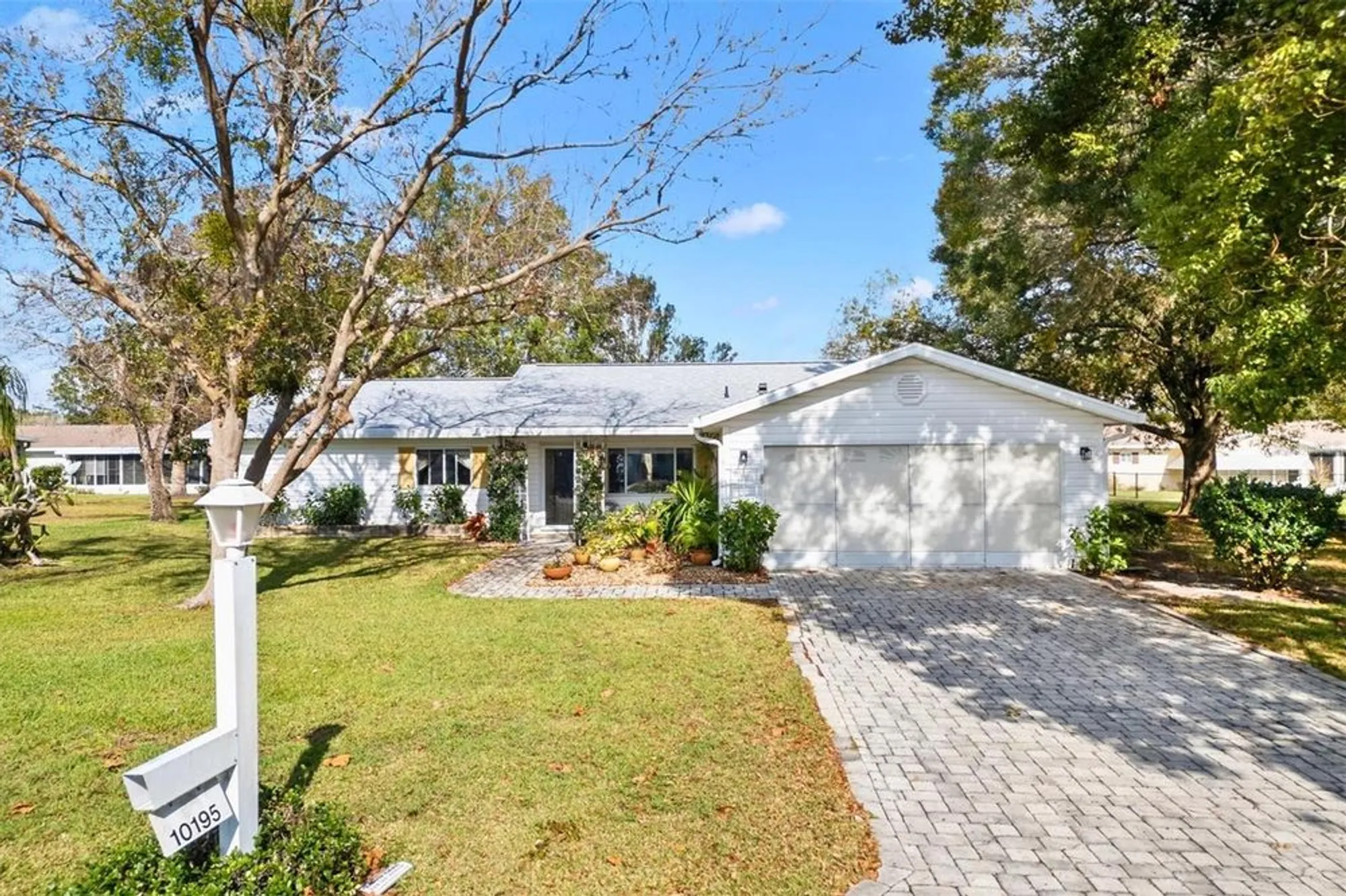 Property Slideshow image 1 of 46 | 10195 se 178th pl, Summerfield, FL, 34491