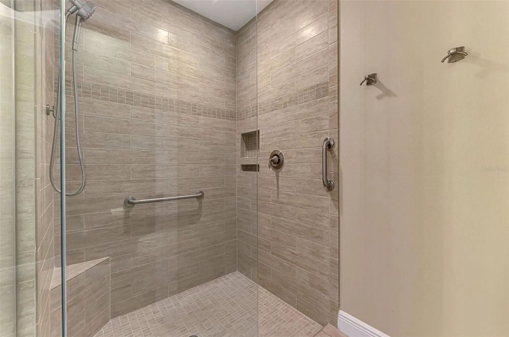 Property Slideshow image 35 of 77 | 1226 riverscape st, Bradenton, FL, 34208