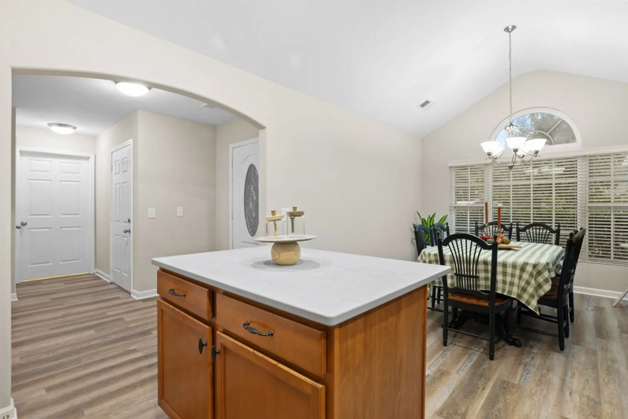 Property Slideshow image 26 of 27 | 1465 woodside dr, Lebanon, TN, 37087