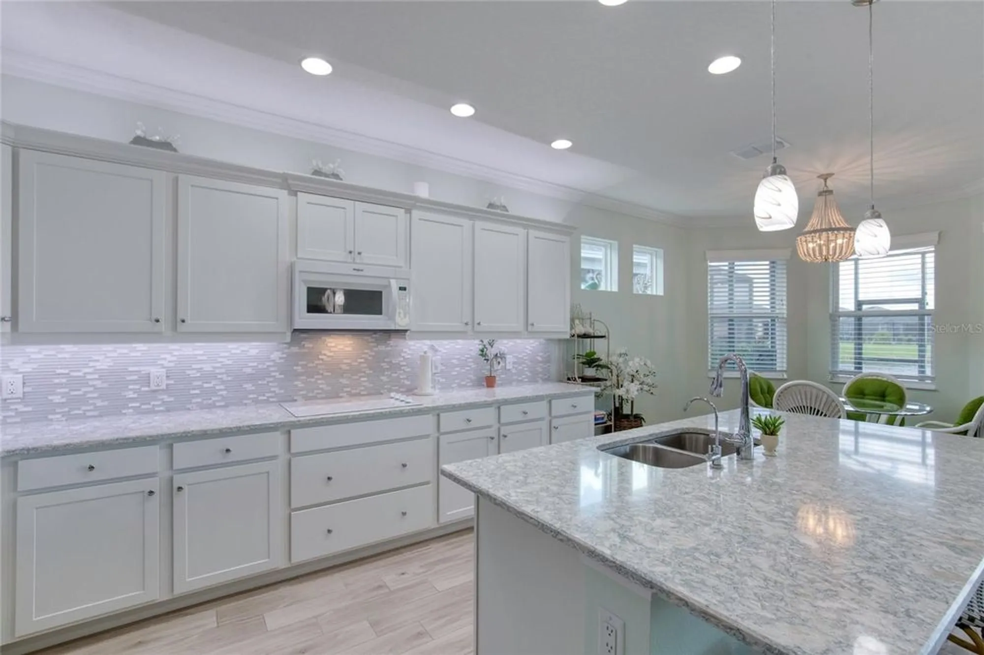 Property Slideshow image 6 of 50 | 213 cheeseburger dr, Daytona Beach, FL, 32124