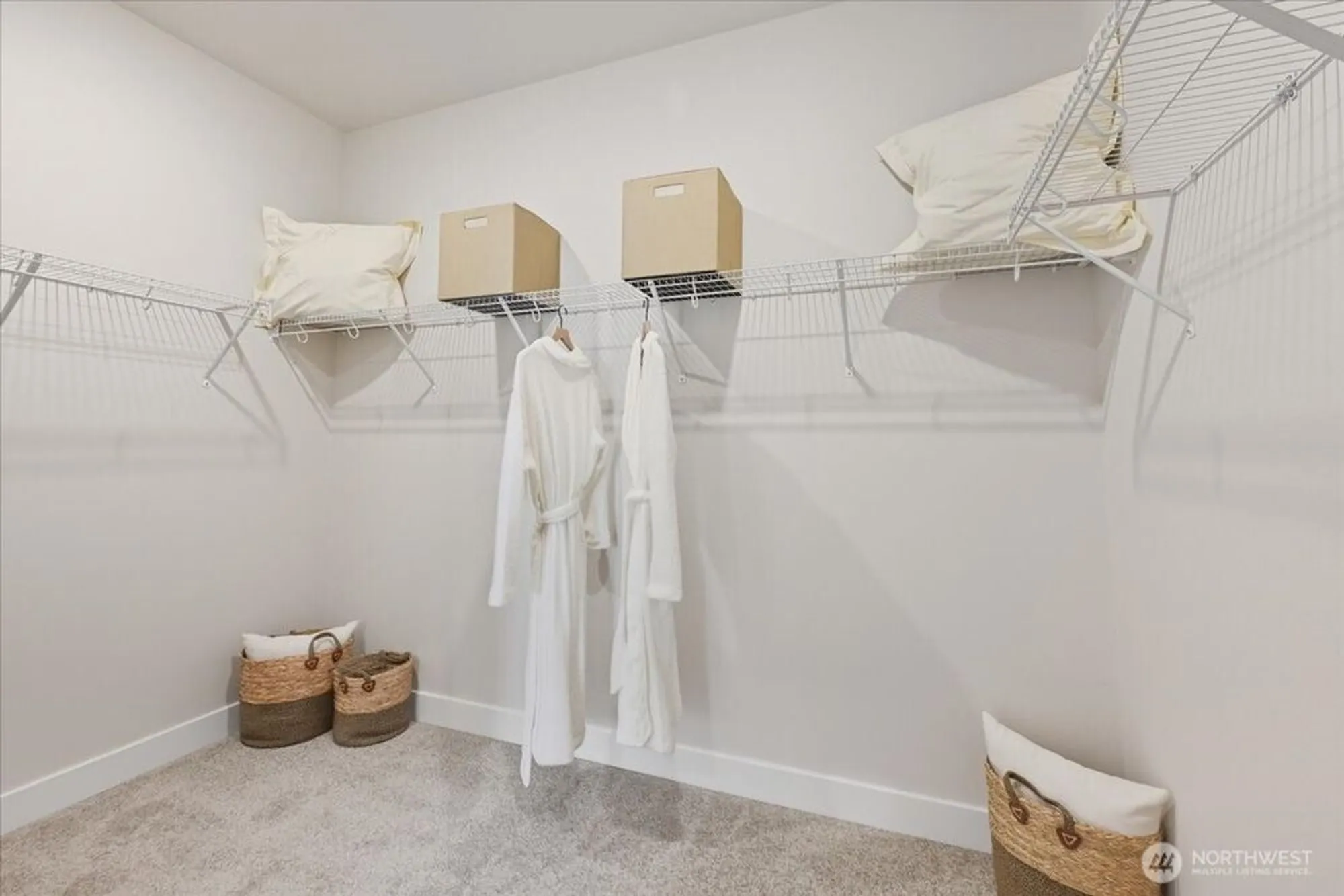 Property Slideshow image 18 of 20 | 14822 207th ave e unit e, Bonney Lake, WA, 98391