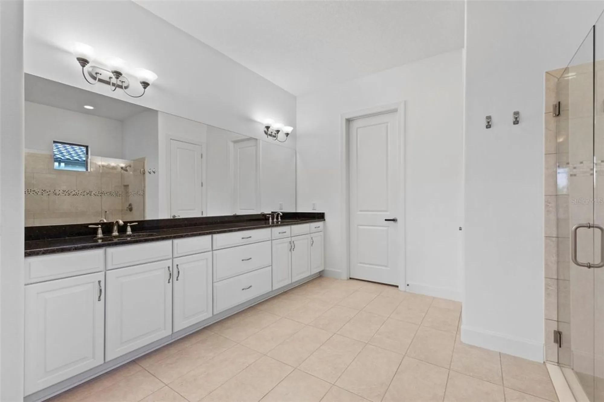 Property Slideshow image 15 of 58 | 4921 tivoli run, Bradenton, FL, 34211