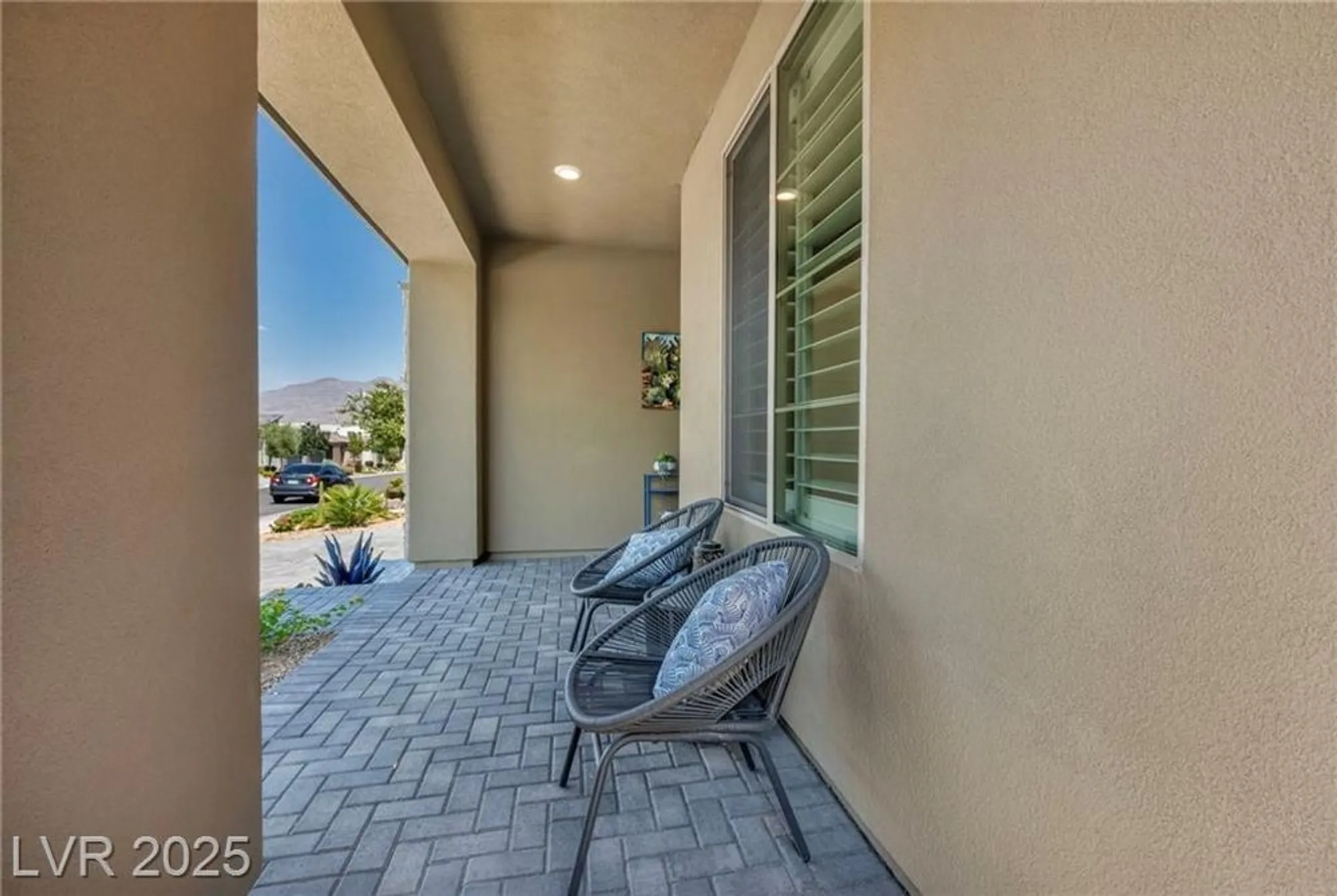 Property Slideshow image 9 of 90 | 9641 balais dr, Las Vegas, NV, 89143