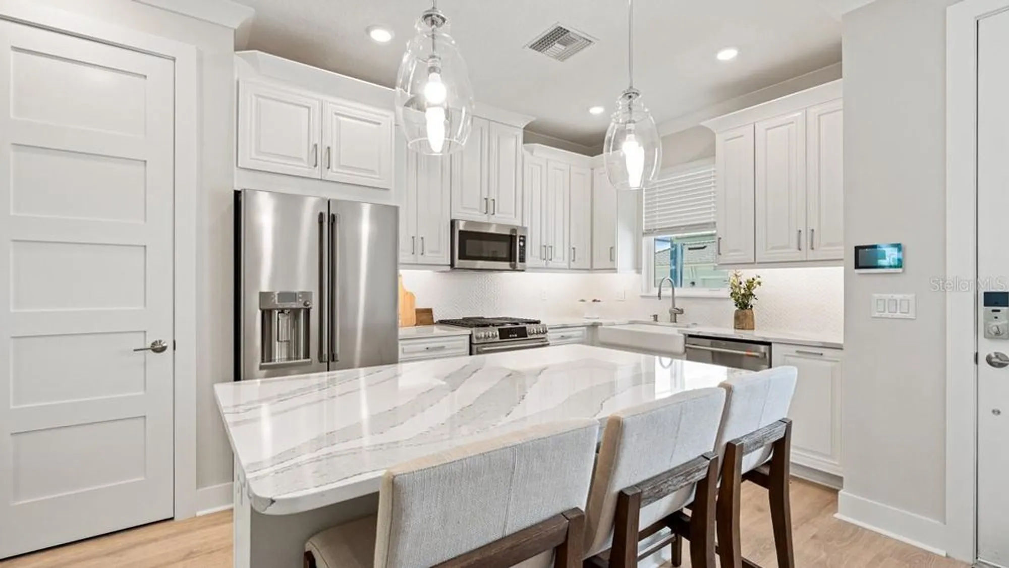 Property Slideshow image 5 of 62 | 4070 santa caterina blvd # 101, Bradenton, FL, 34211