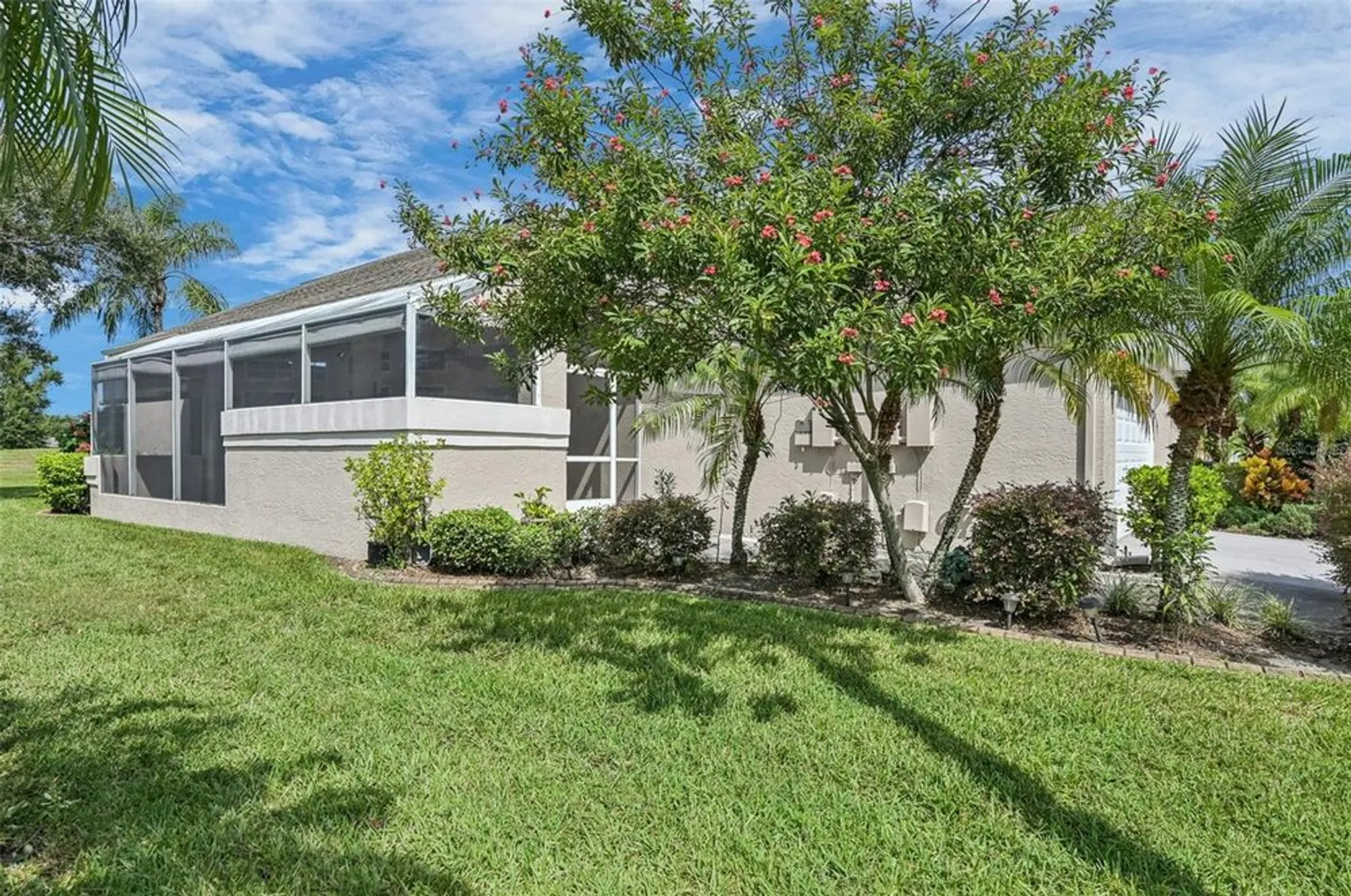 Property Slideshow image 4 of 70 | 675 masterpiece dr, Sun City Center, FL, 33573