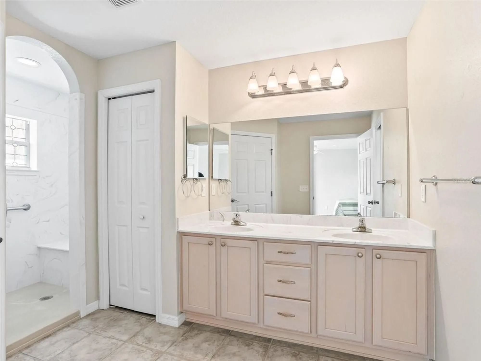 Property Slideshow image 21 of 51 | 12321 se 176th loop, Summerfield, FL, 34491