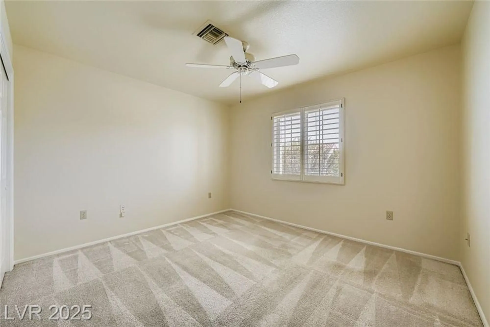 Property Slideshow image 23 of 29 | 2517 desert butte dr, Las Vegas, NV, 89134
