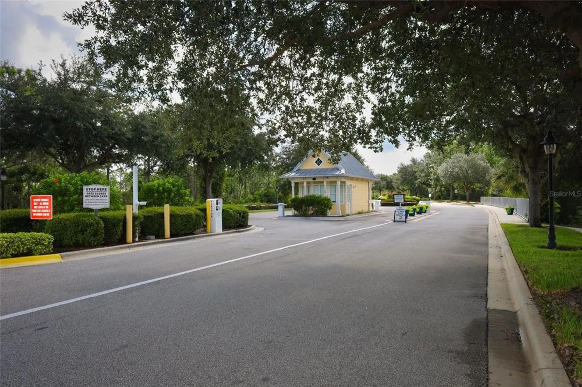 Property Slideshow image 39 of 43 | 1677 victoria gardens dr, Deland, FL, 32724