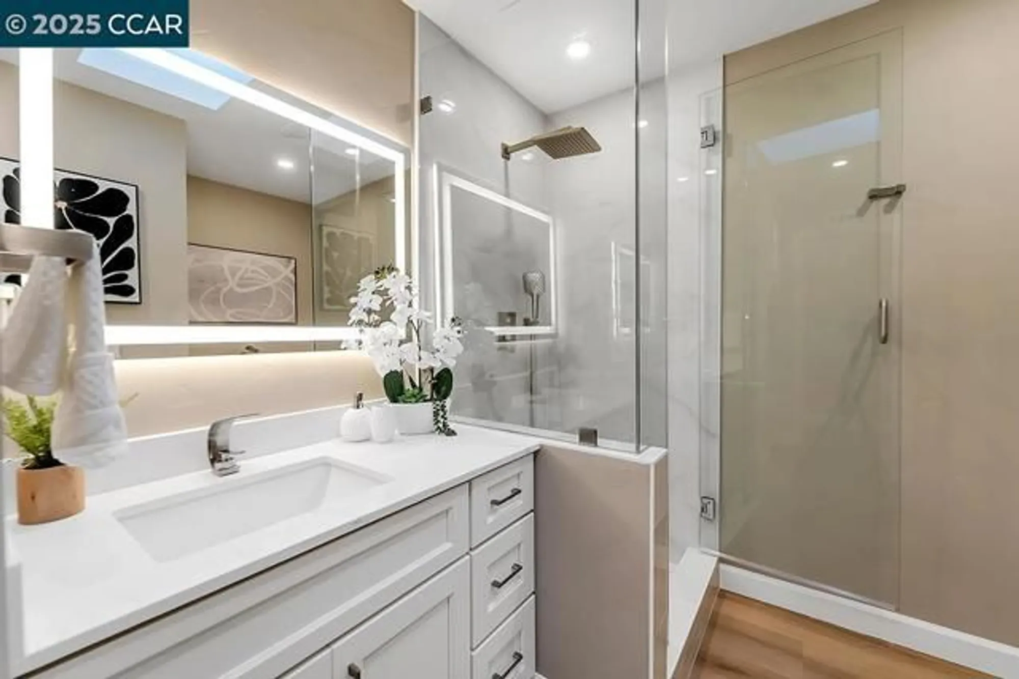 Property Slideshow image 12 of 25 | 1180 running springs rd 4, Walnut Creek, CA, 94595