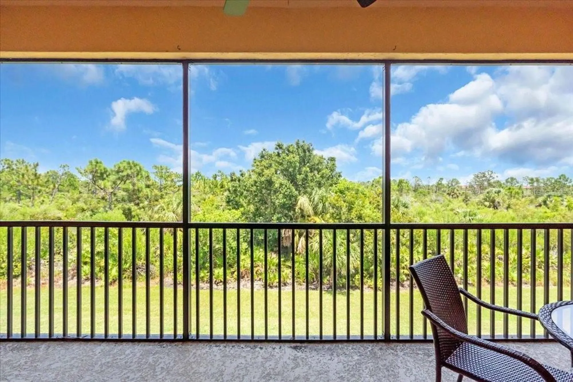 Property Slideshow image 32 of 51 | 10051 crooked creek dr 202, Venice, FL, 34293