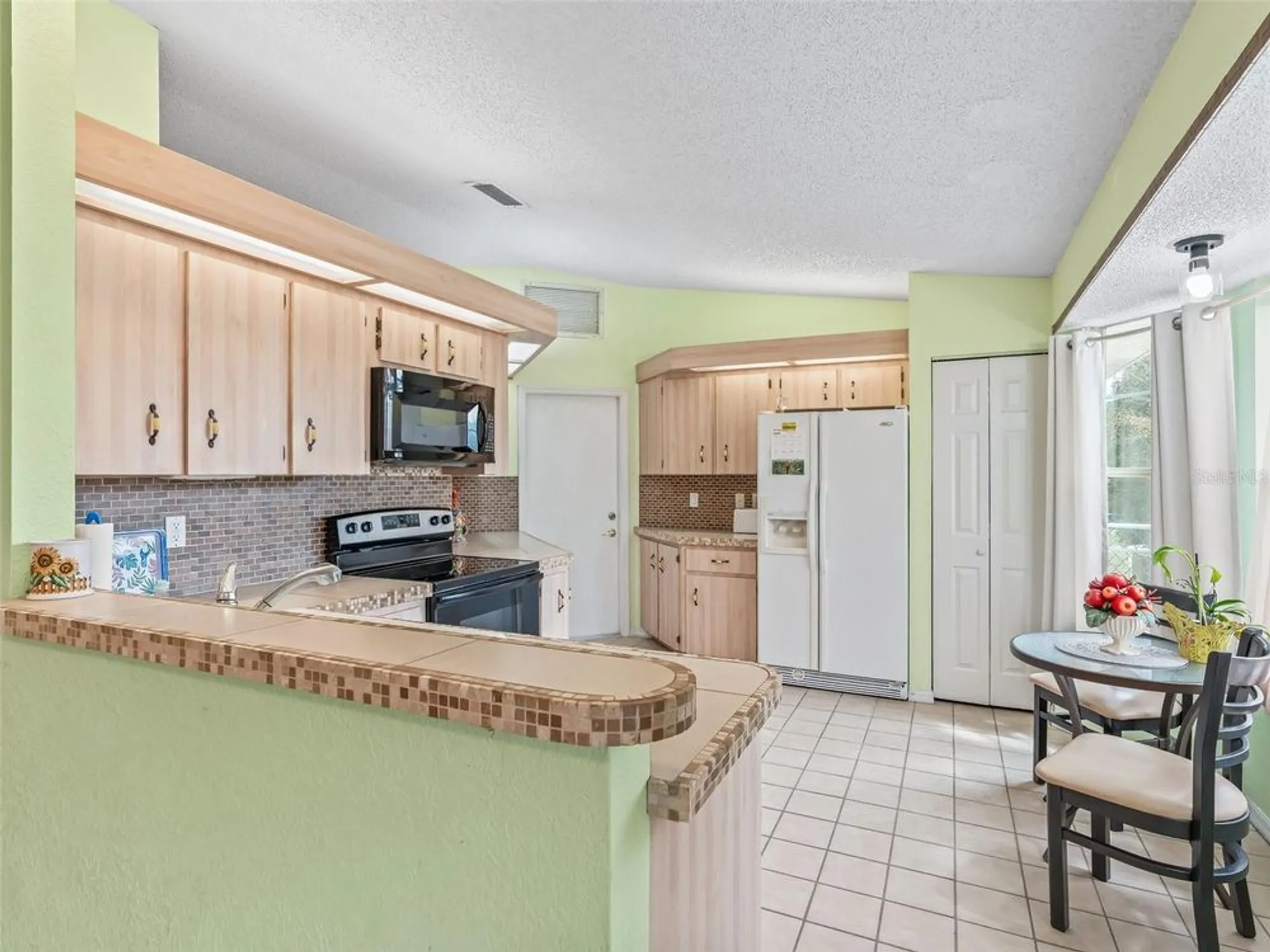 Property Slideshow image 14 of 53 | 8850 sw 116th place rd, Ocala, FL, 34481