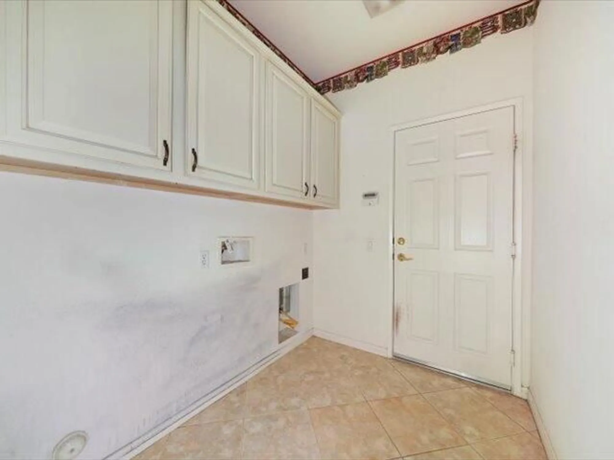 Property Slideshow image 20 of 35 | 78653 falsetto dr, Palm Desert, CA, 92211