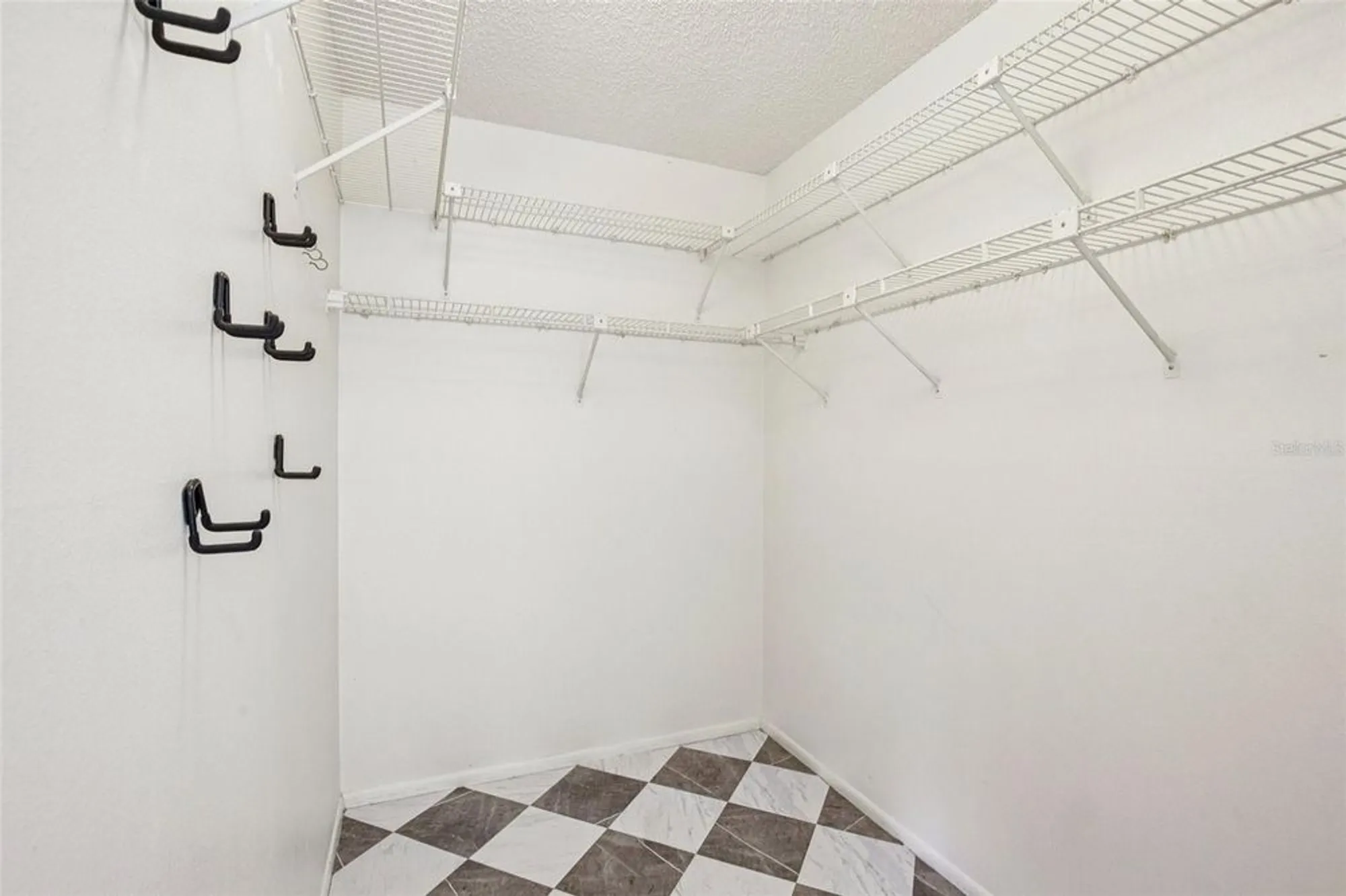 Property Slideshow image 19 of 34 | 11211 rollingwood dr, Port Richey, FL, 34668