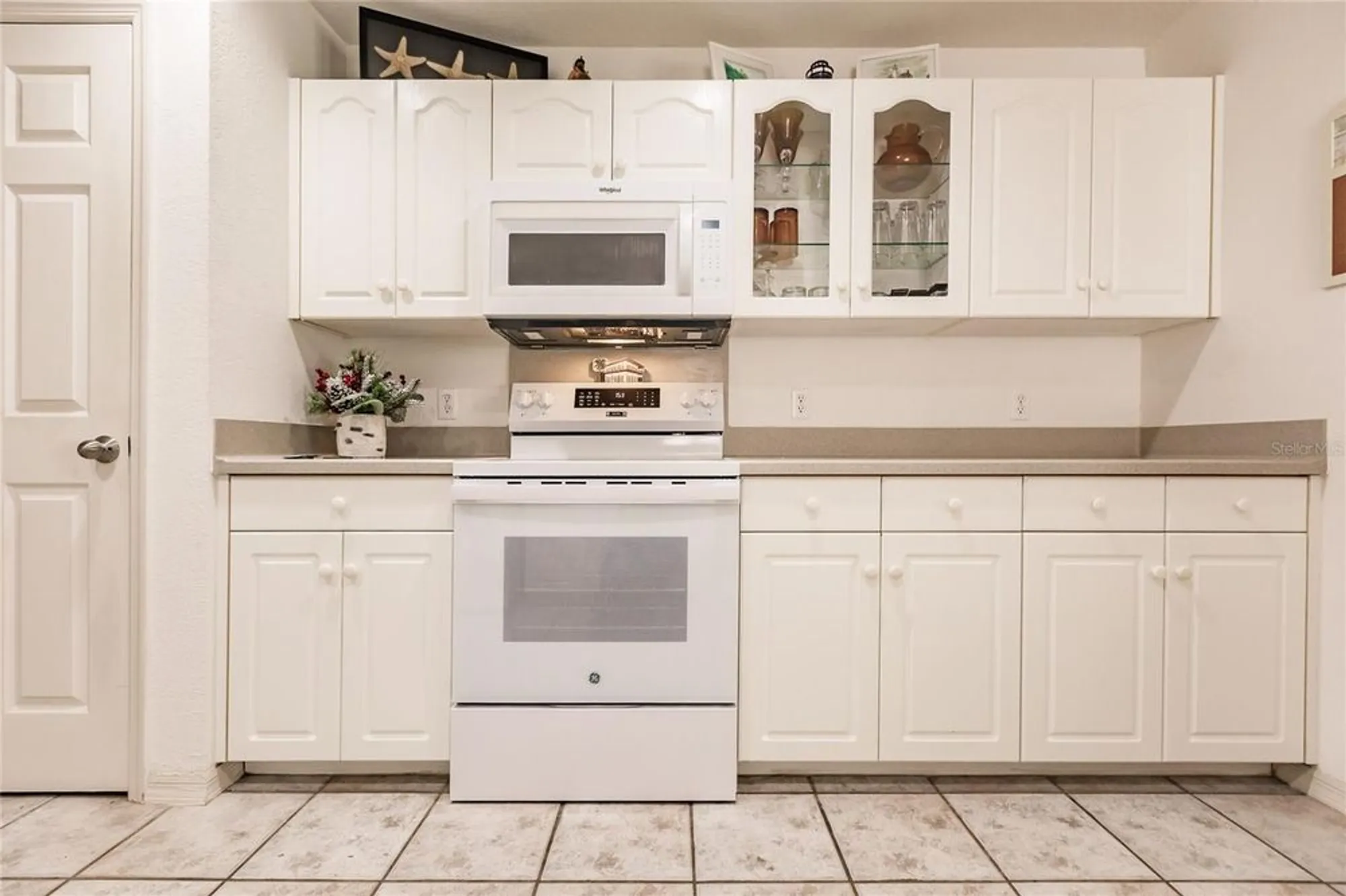 Property Slideshow image 18 of 46 | 405 islamorada blvd, Punta Gorda, FL, 33955