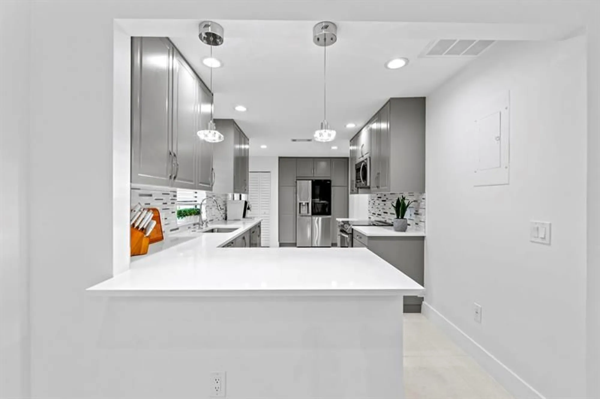 Property Slideshow image 36 of 48 | 8020 eastlake dr # 11a, Boca Raton, FL, 33433