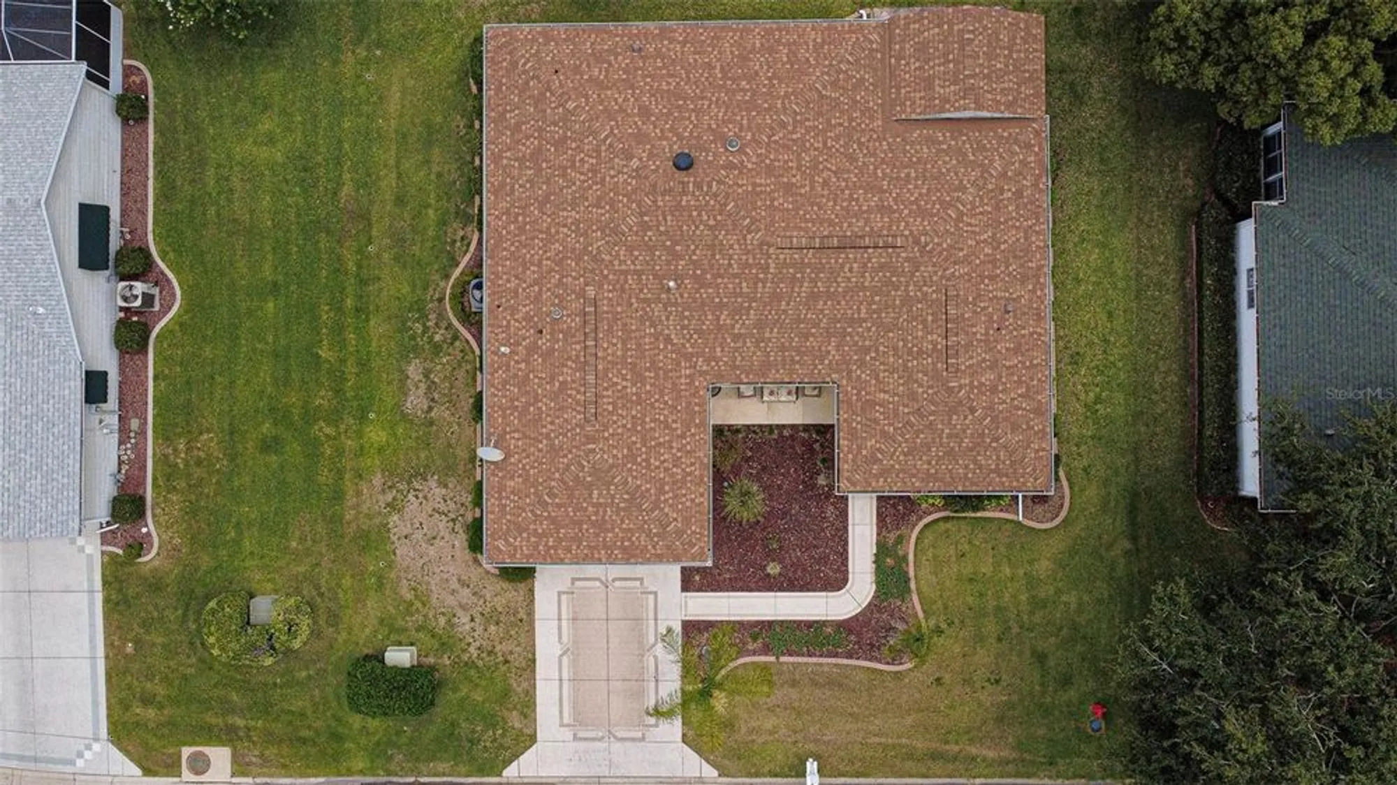 Property Slideshow image 17 of 65 | 9891 se 138th loop, Summerfield, FL, 34491