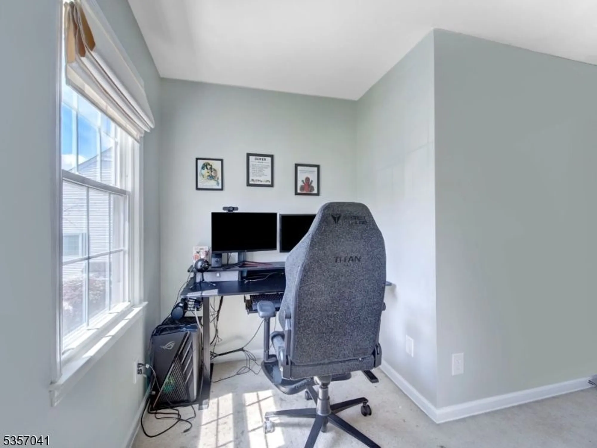 Property Slideshow image 15 of 28 | 77 hampshire dr, Mendham, NJ, 07945