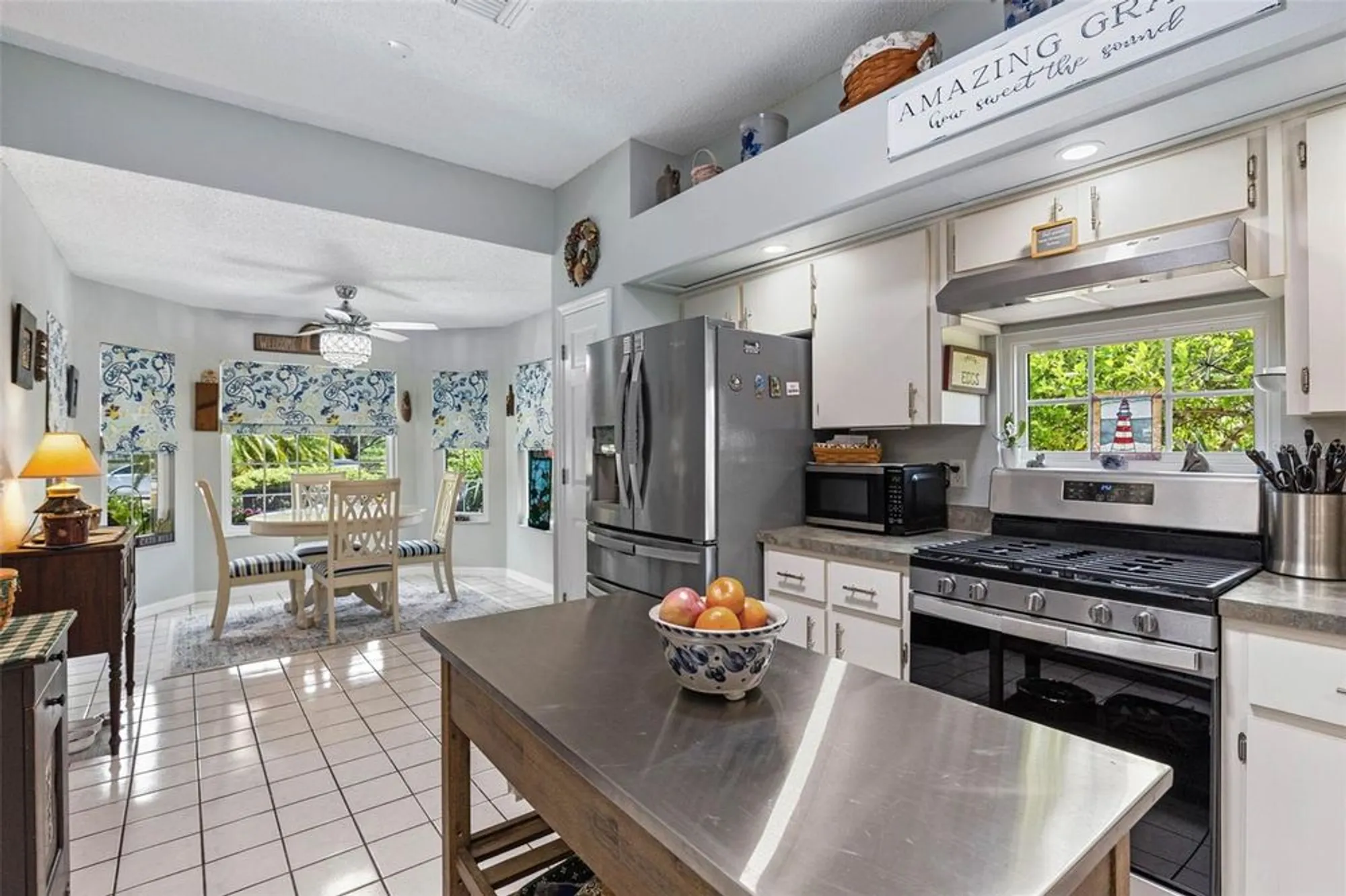 Property Slideshow image 9 of 48 | 21701 king john st, Leesburg, FL, 34748