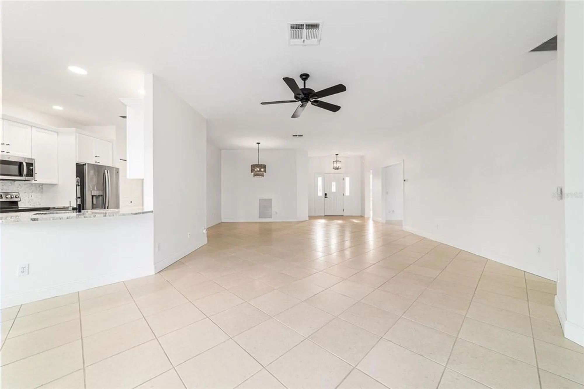 Property Slideshow image 11 of 39 | 9265 sw 93rd cir, Ocala, FL, 34481